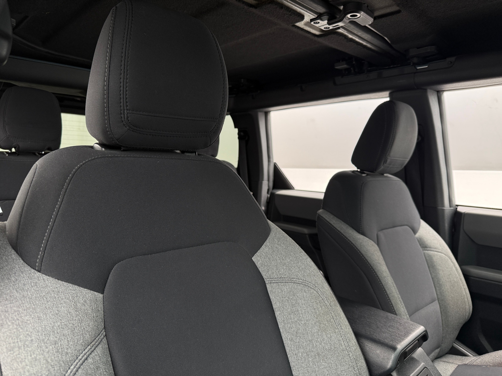 Thumbnail: 2022 Ford Bronco - 2