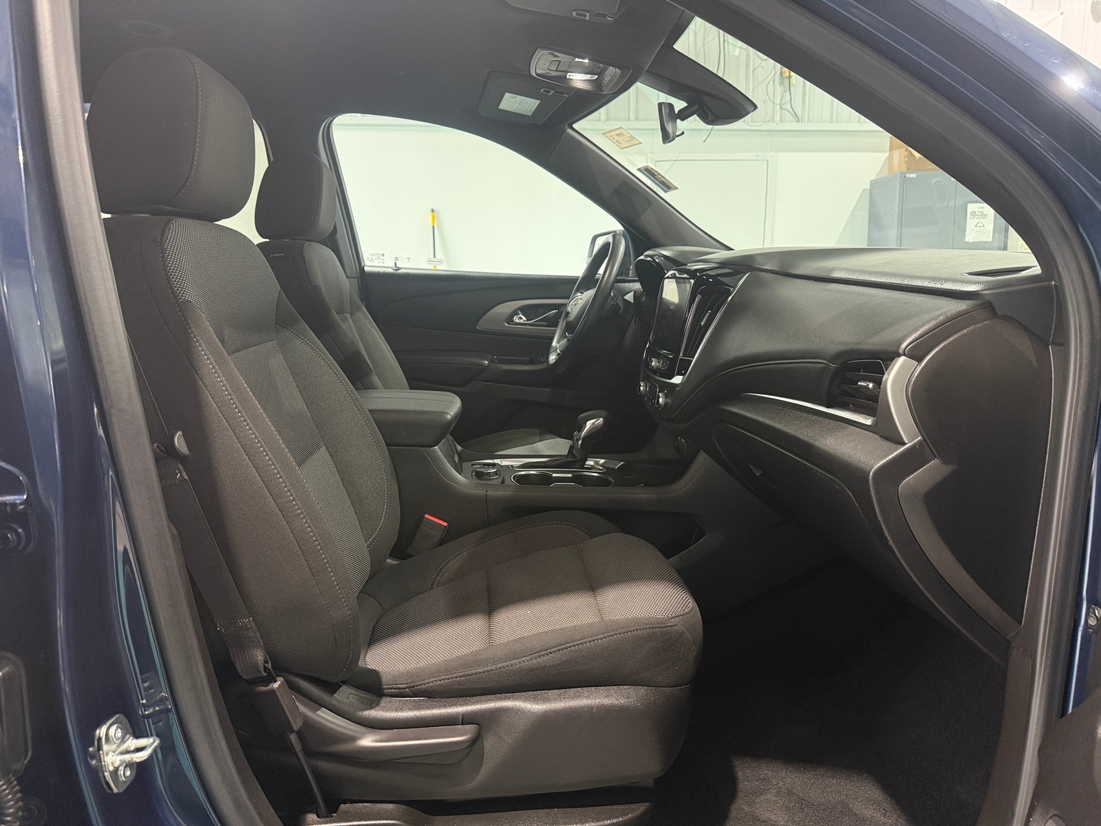 Thumbnail: 2023 Chevrolet Traverse - 2