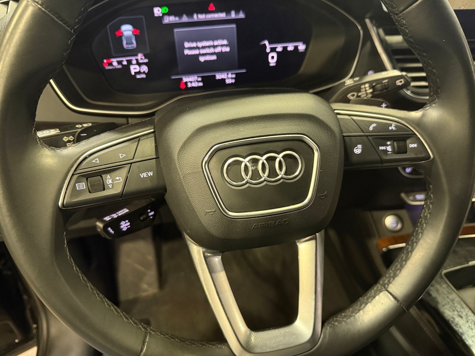 Thumbnail: 2023 Audi Q5 - 4
