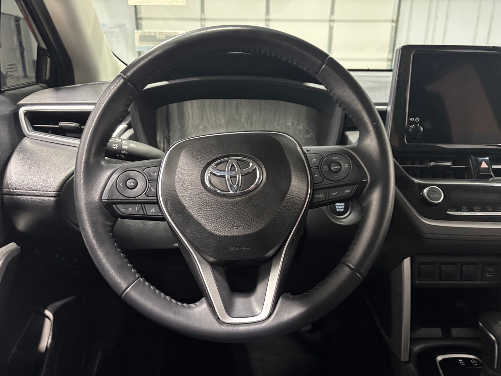 Thumbnail: 2024 Toyota Corolla Cross - 5