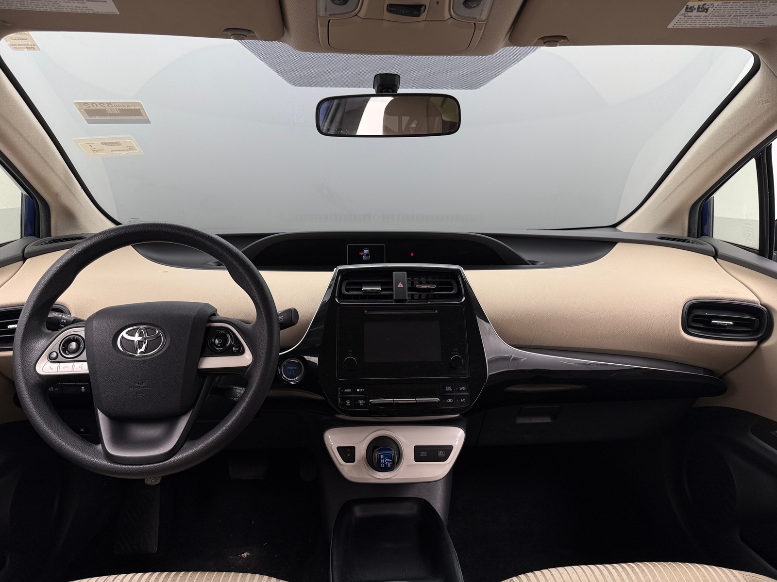 Thumbnail: 2016 Toyota Prius - 3