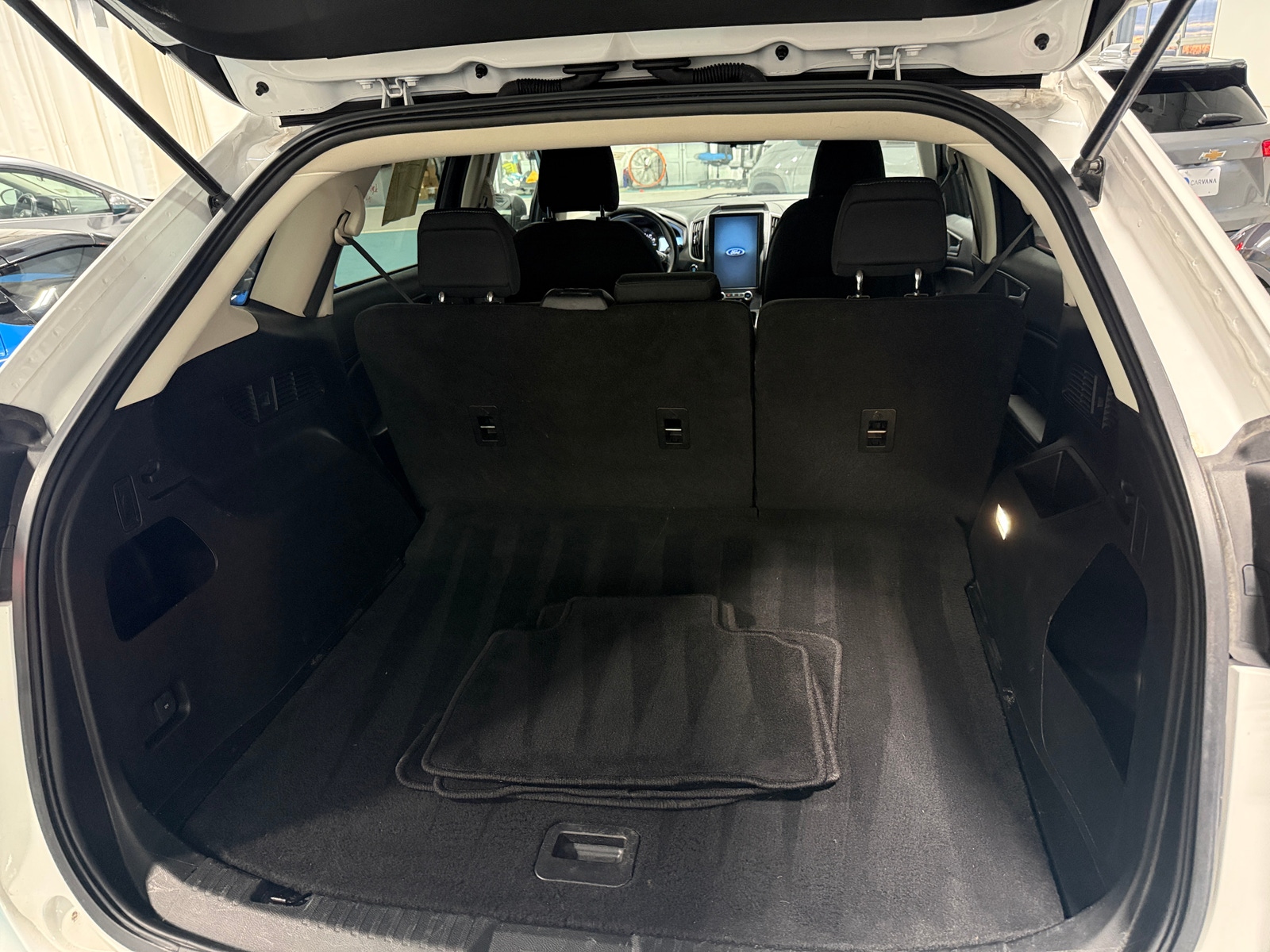 Thumbnail: 2022 Ford Edge - 7