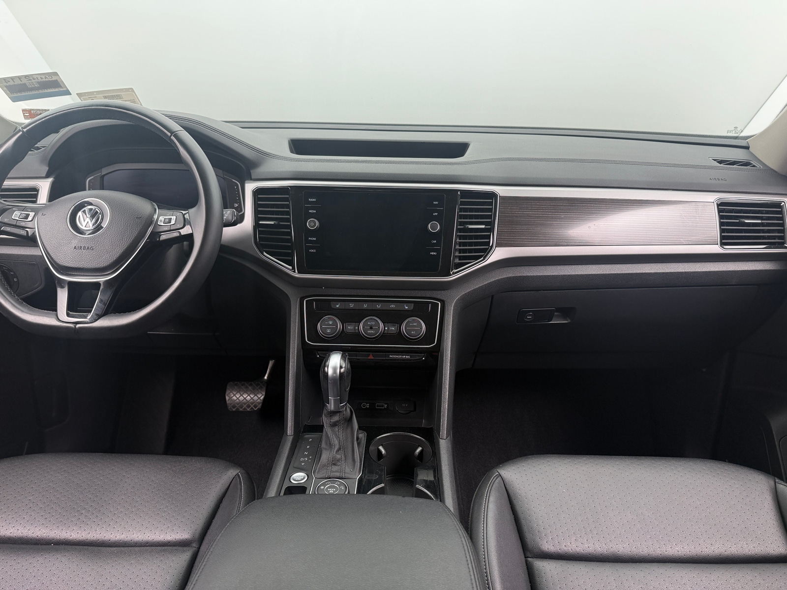 Thumbnail: 2019 Volkswagen Atlas - 2