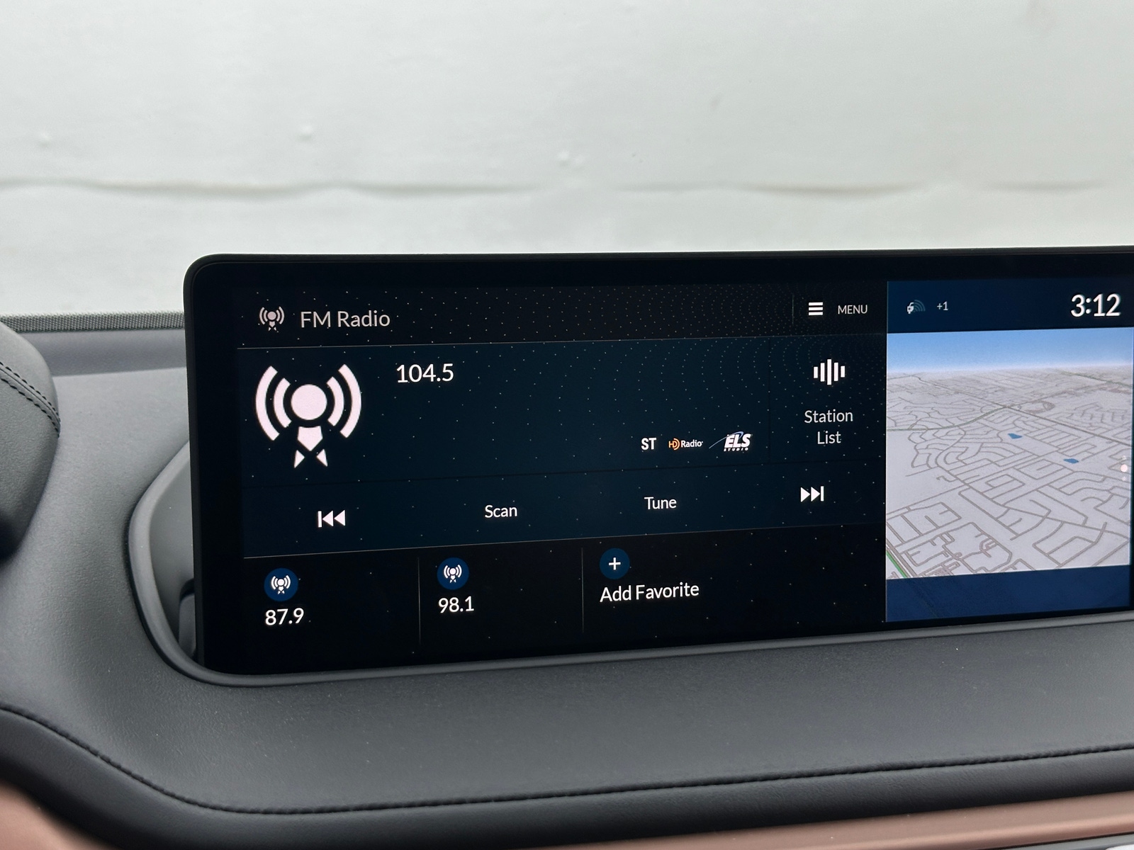 Thumbnail: 2024 Acura MDX - 3