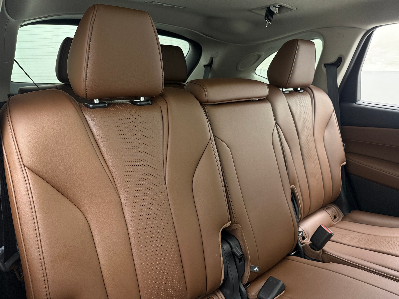 Thumbnail: 2025 Acura MDX - 5