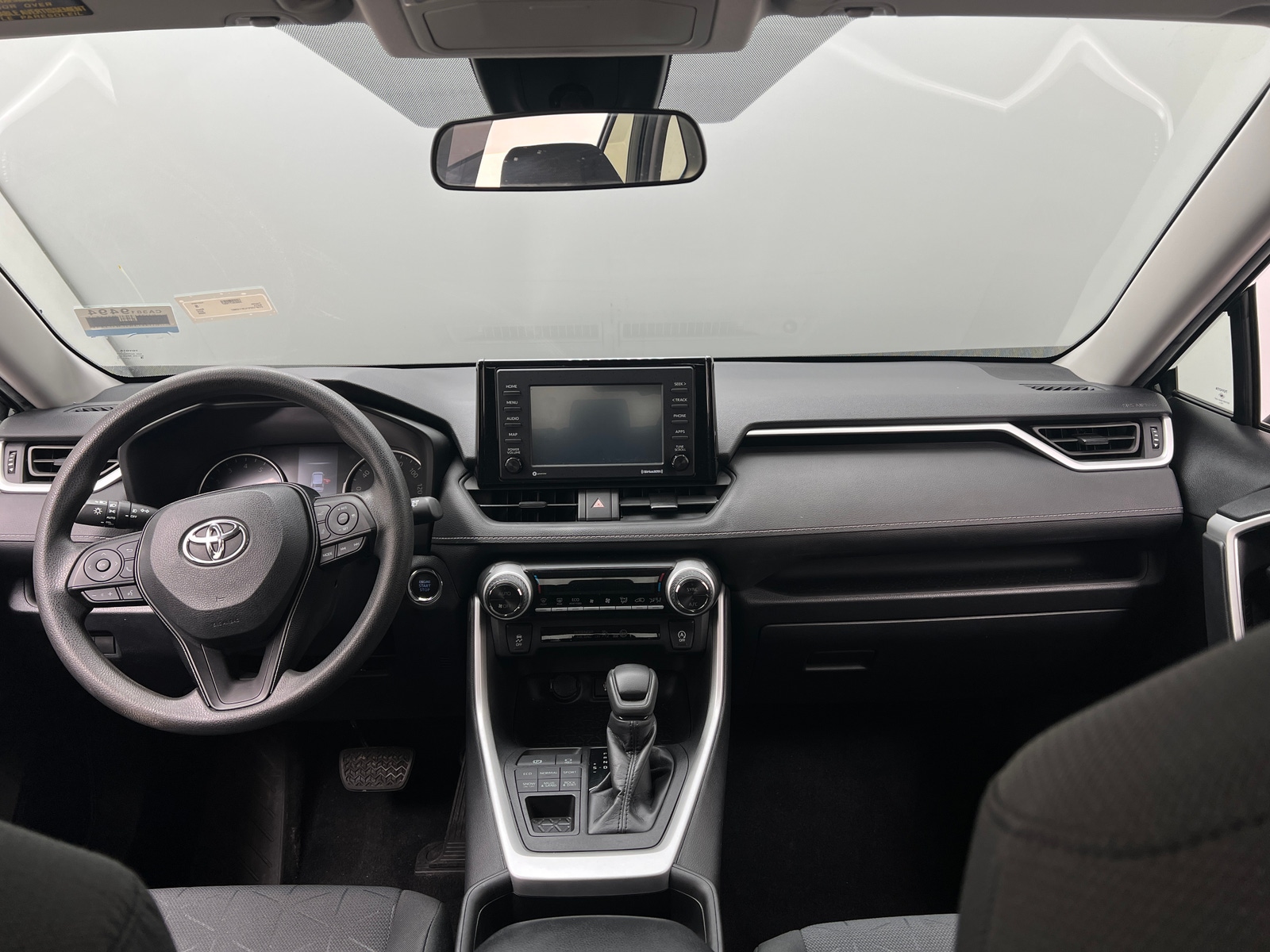 Thumbnail: 2020 Toyota RAV4 - 3