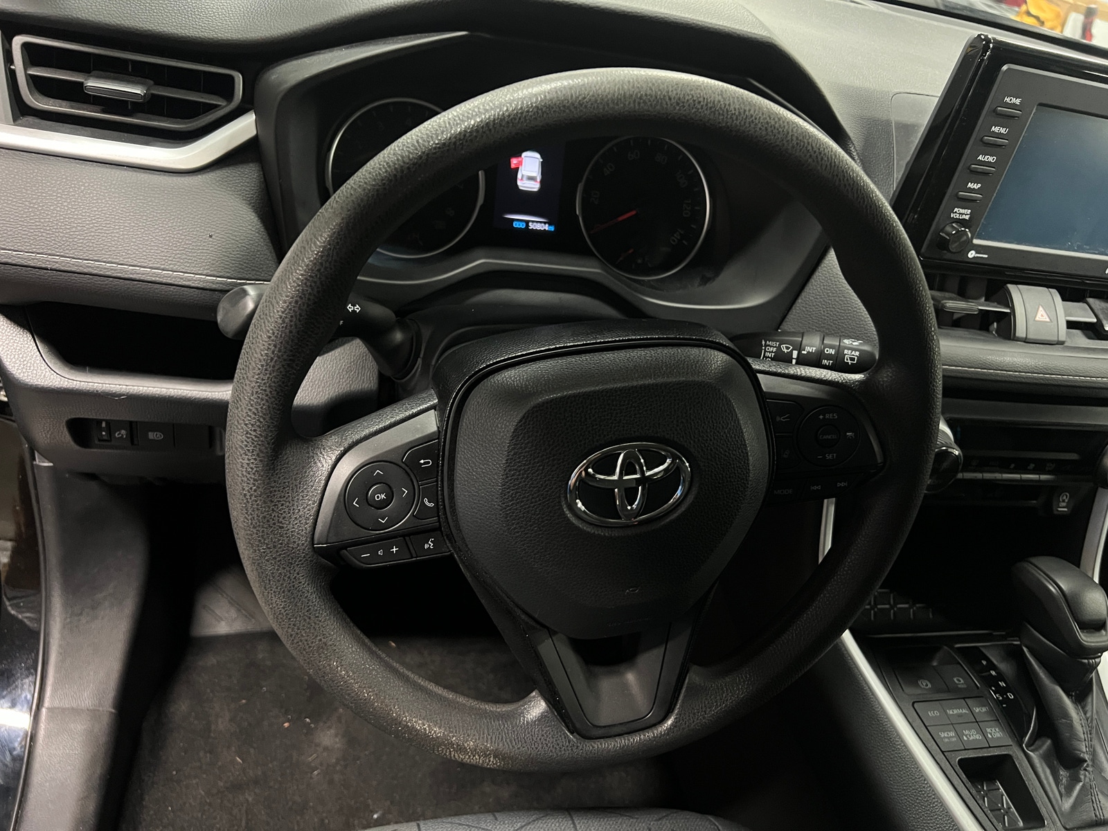 Thumbnail: 2020 Toyota RAV4 - 5