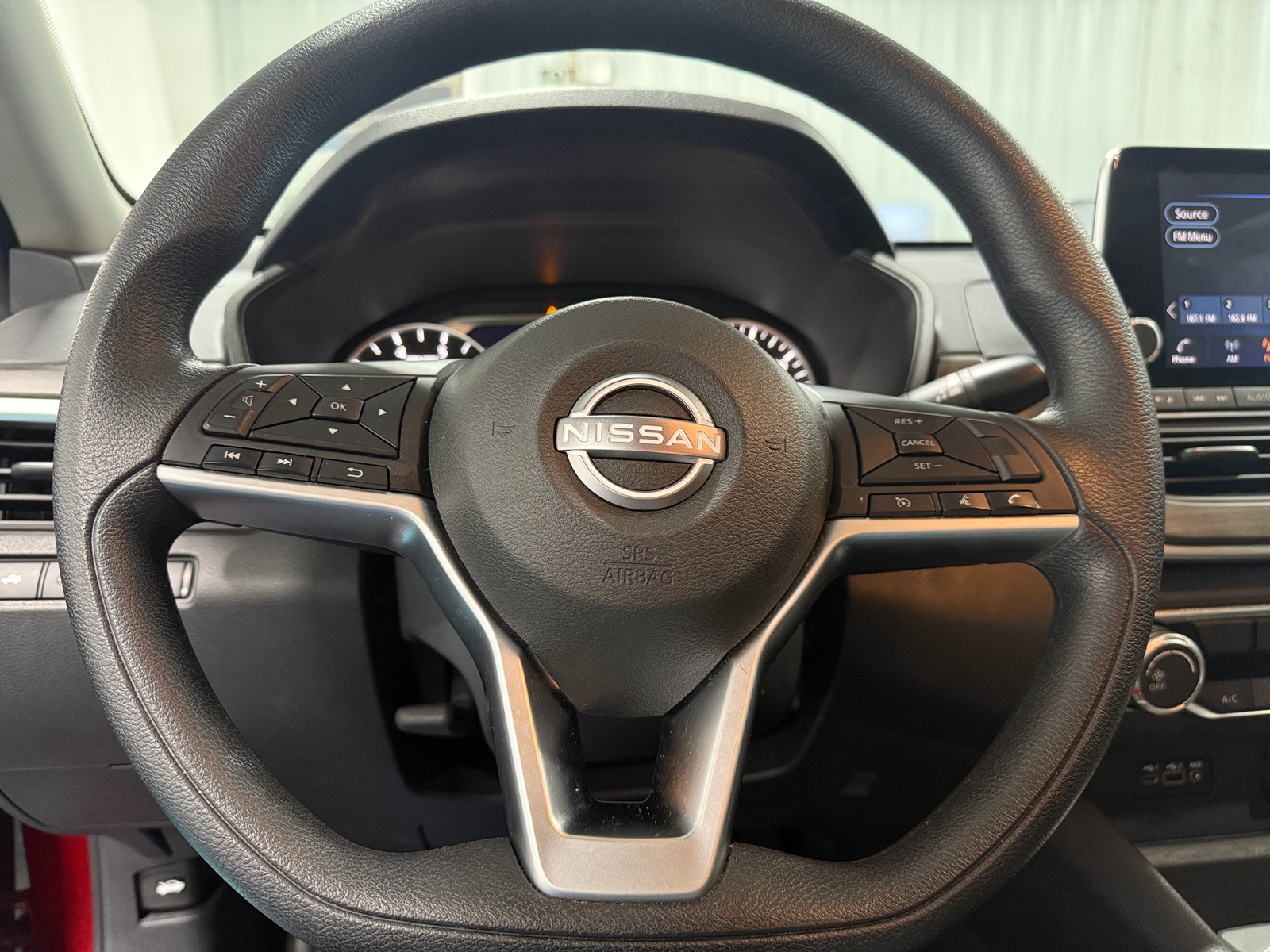 Thumbnail: 2025 Nissan Altima - 5