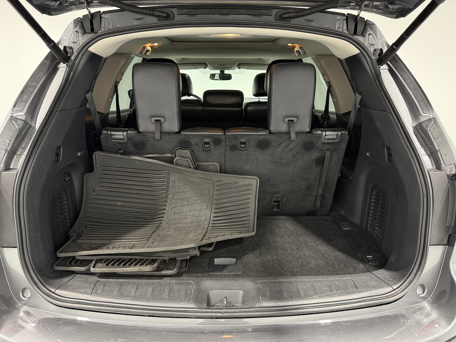 Thumbnail: 2017 Nissan Pathfinder - 6