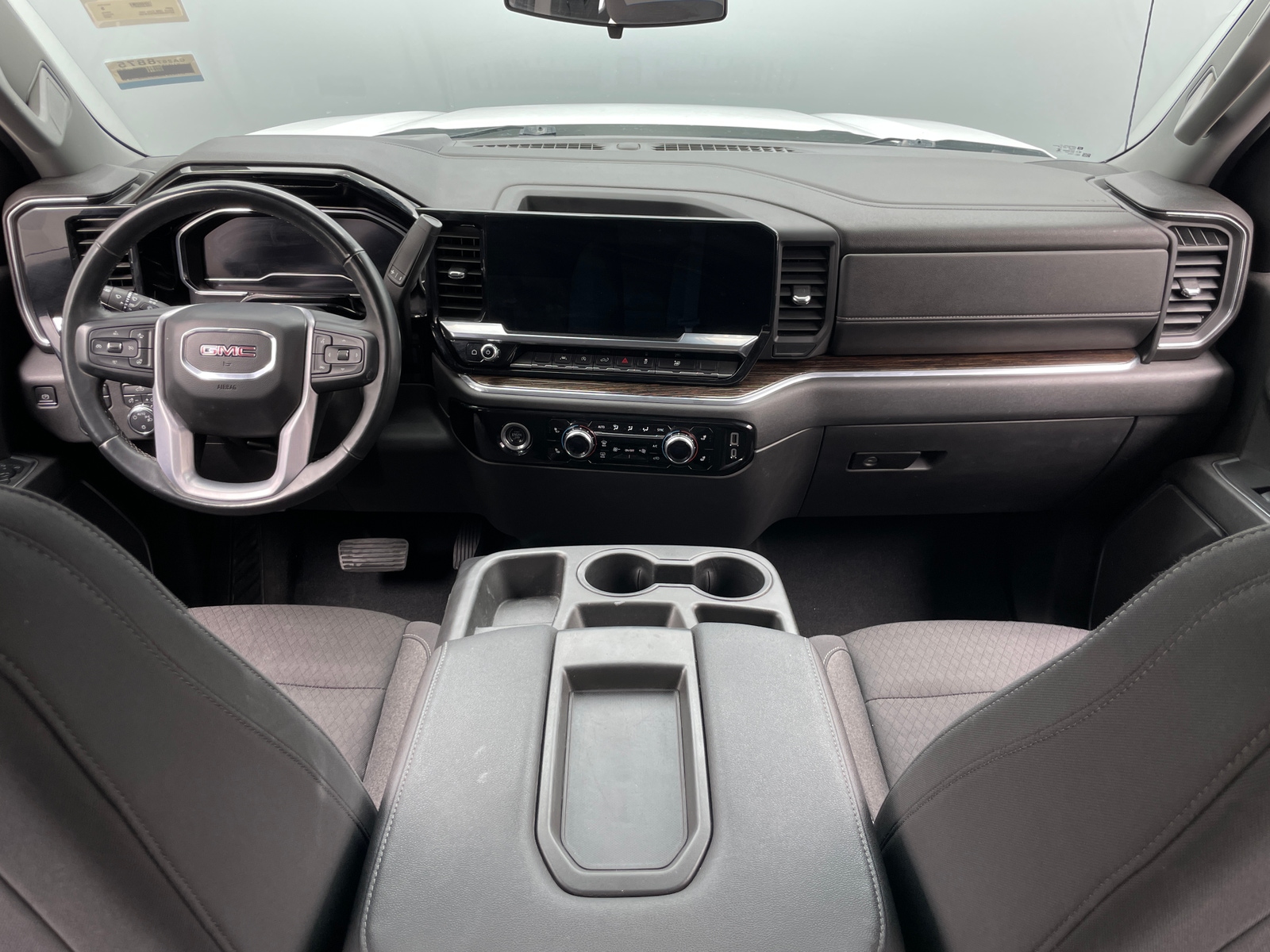 Thumbnail: 2023 GMC Sierra 1500 - 3