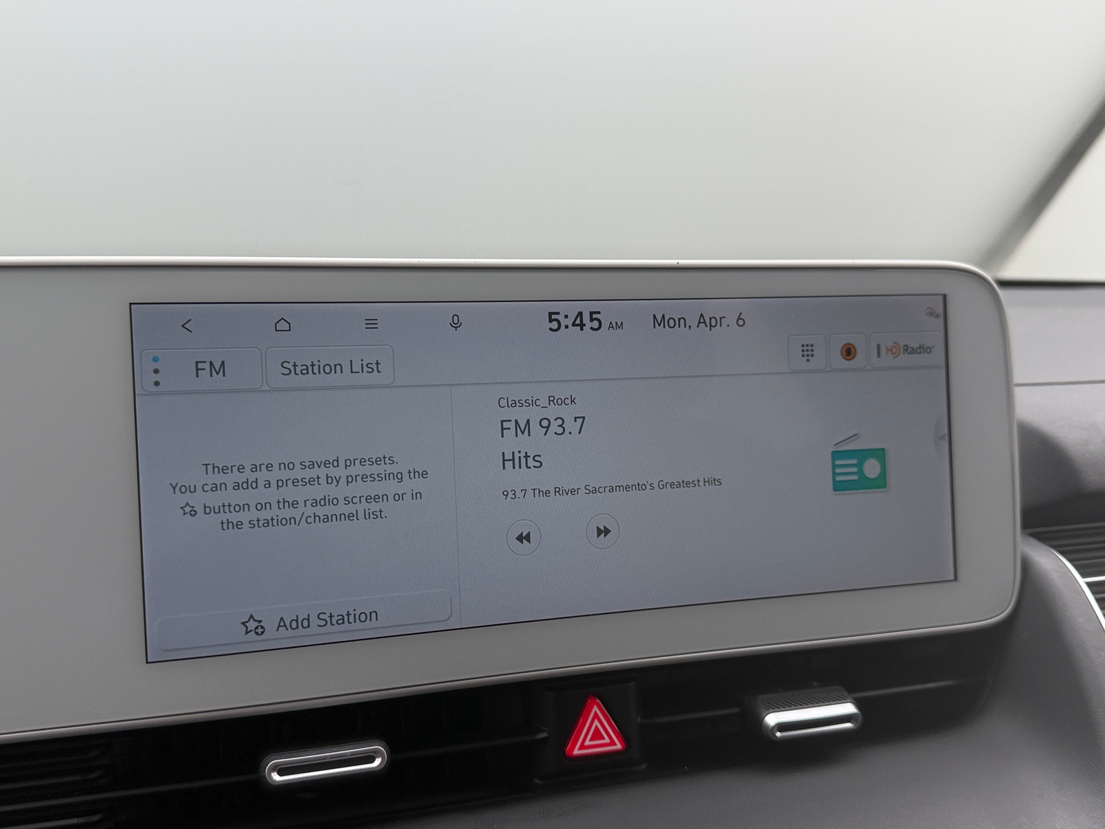 Thumbnail: 2023 Hyundai Ioniq 5 - 4