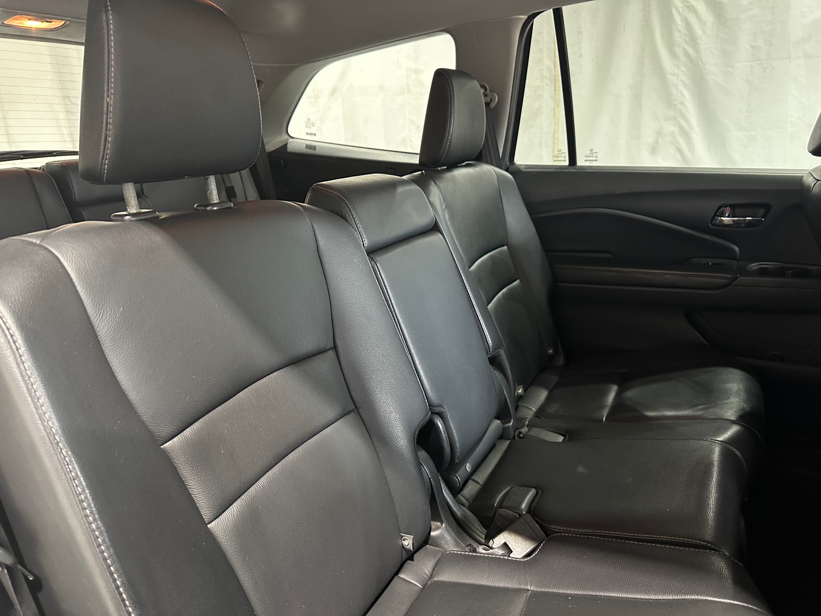 Thumbnail: 2016 Honda Pilot - 5