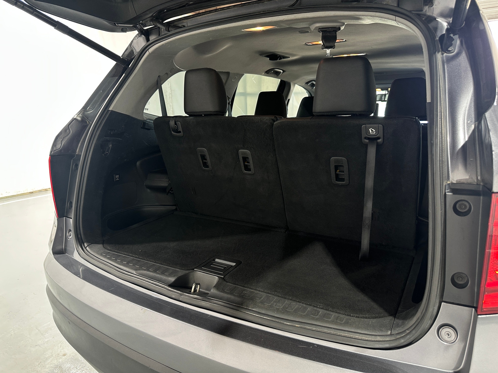 Thumbnail: 2016 Honda Pilot - 6