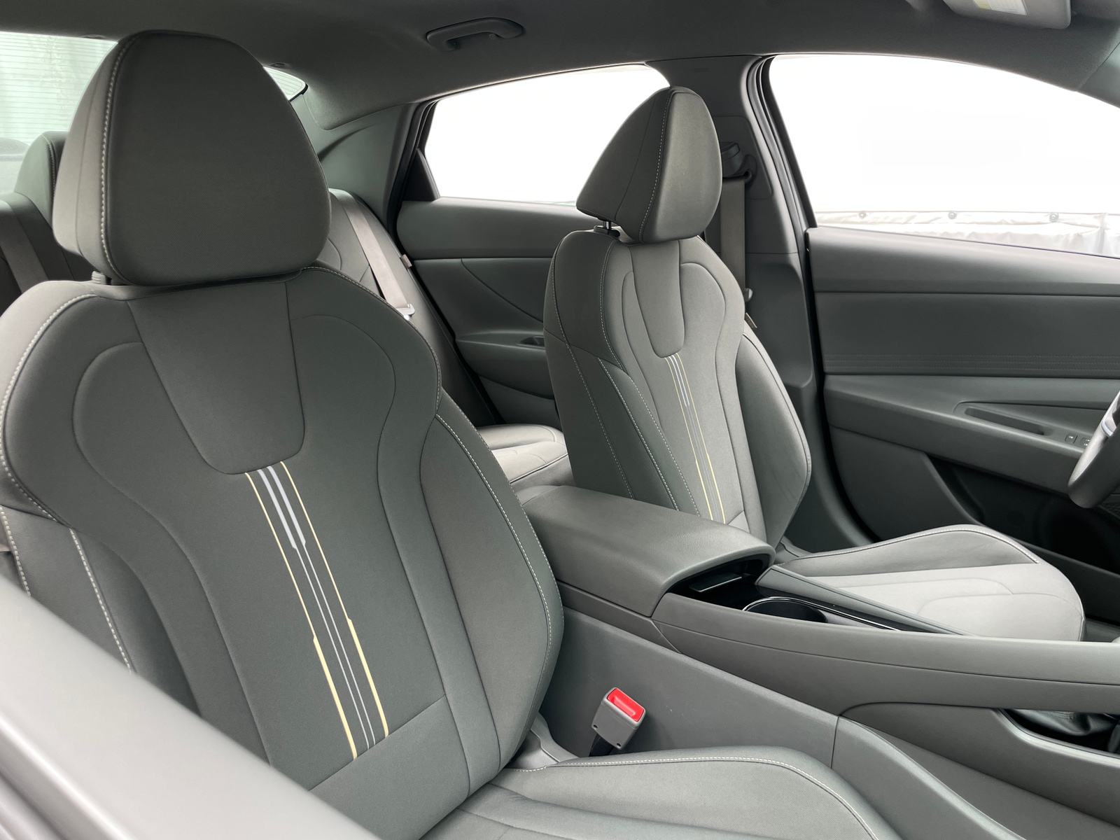 Thumbnail: 2025 Hyundai Elantra - 2