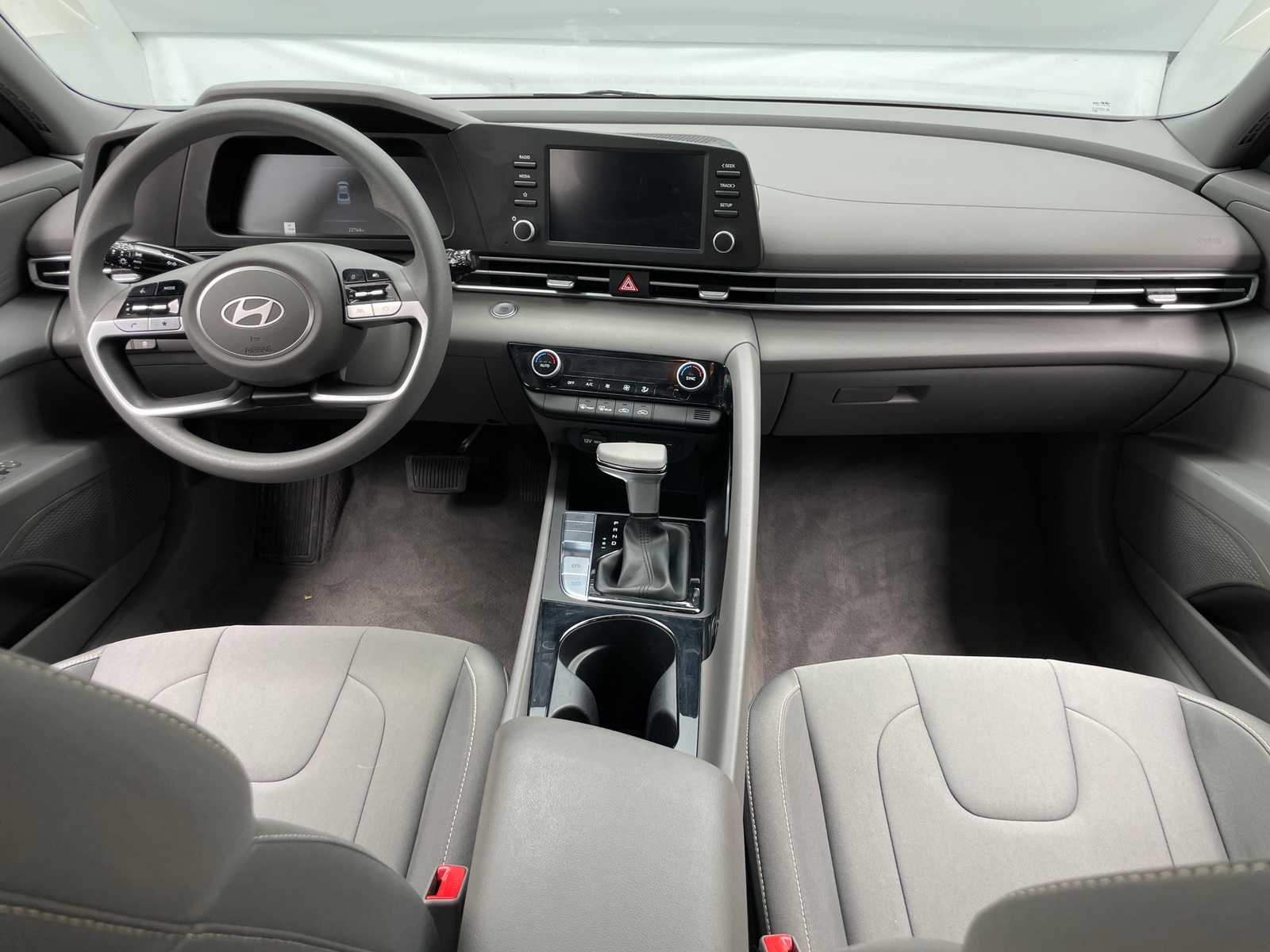 Thumbnail: 2025 Hyundai Elantra - 3