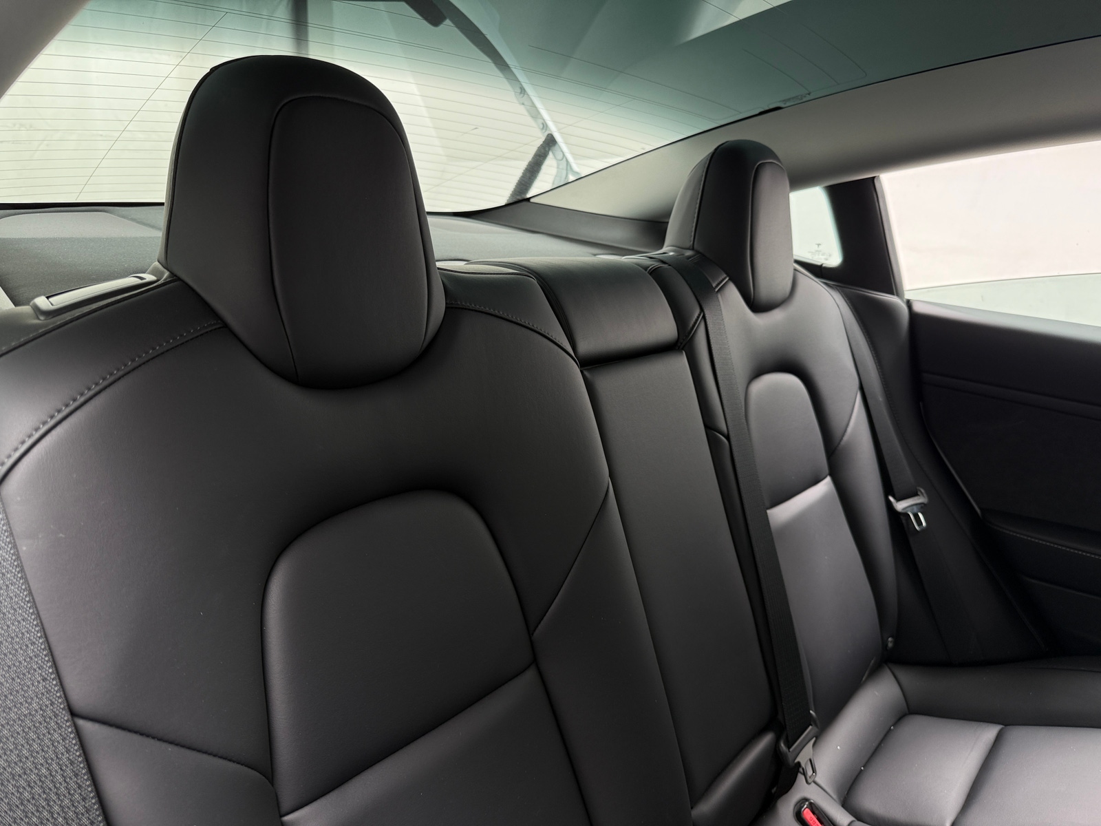 Thumbnail: 2022 Tesla Model 3 - 5