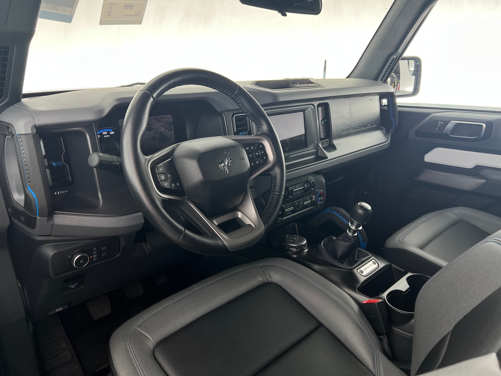 Thumbnail: 2022 Ford Bronco - 3