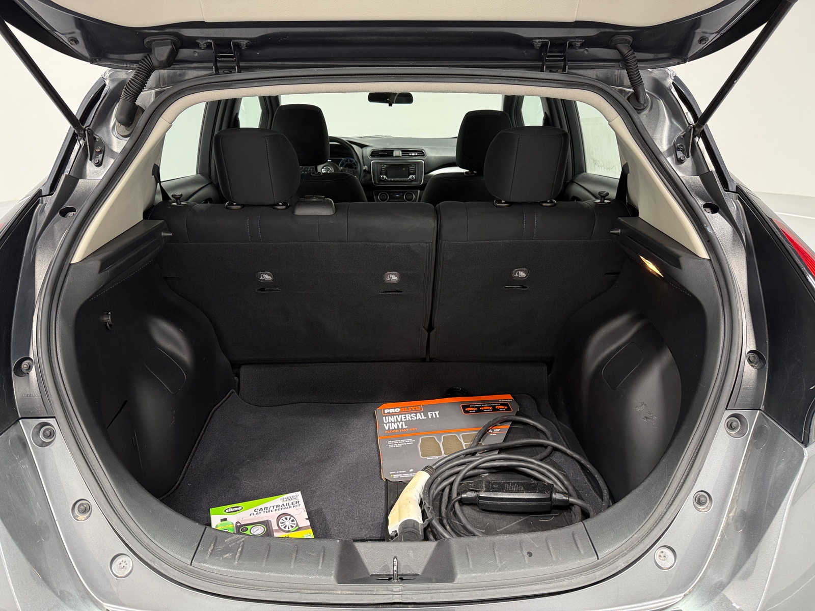 Thumbnail: 2019 Nissan Leaf - 7