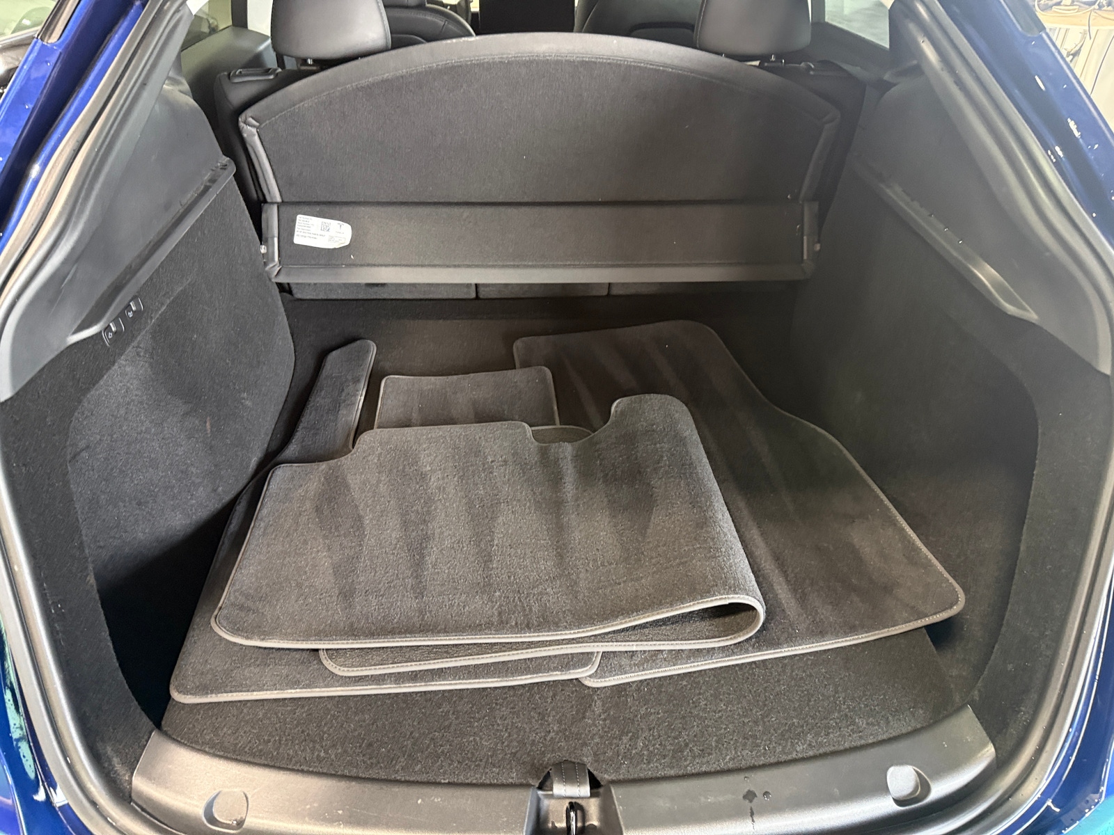 Thumbnail: 2023 Tesla Model Y - 6