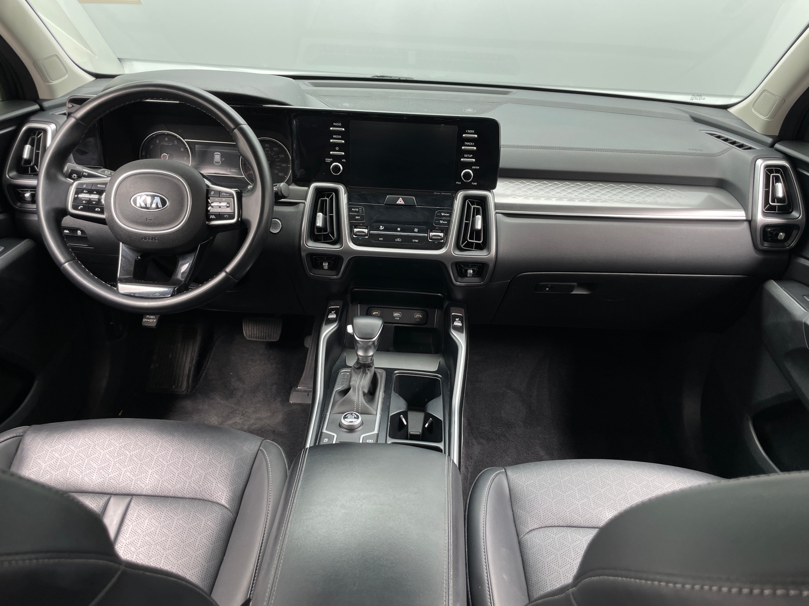 Thumbnail: 2021 Kia Sorento - 2
