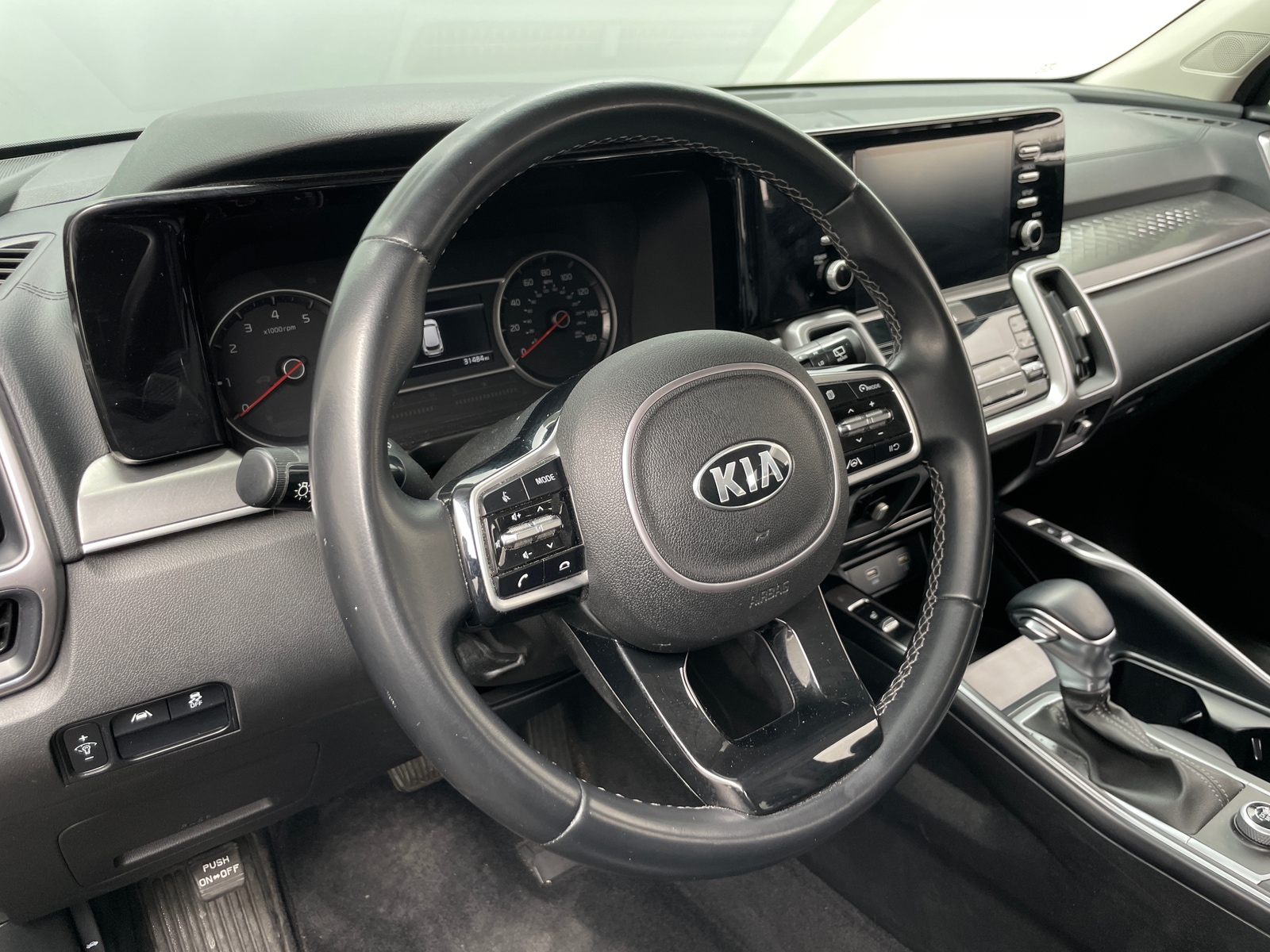 Thumbnail: 2021 Kia Sorento - 4