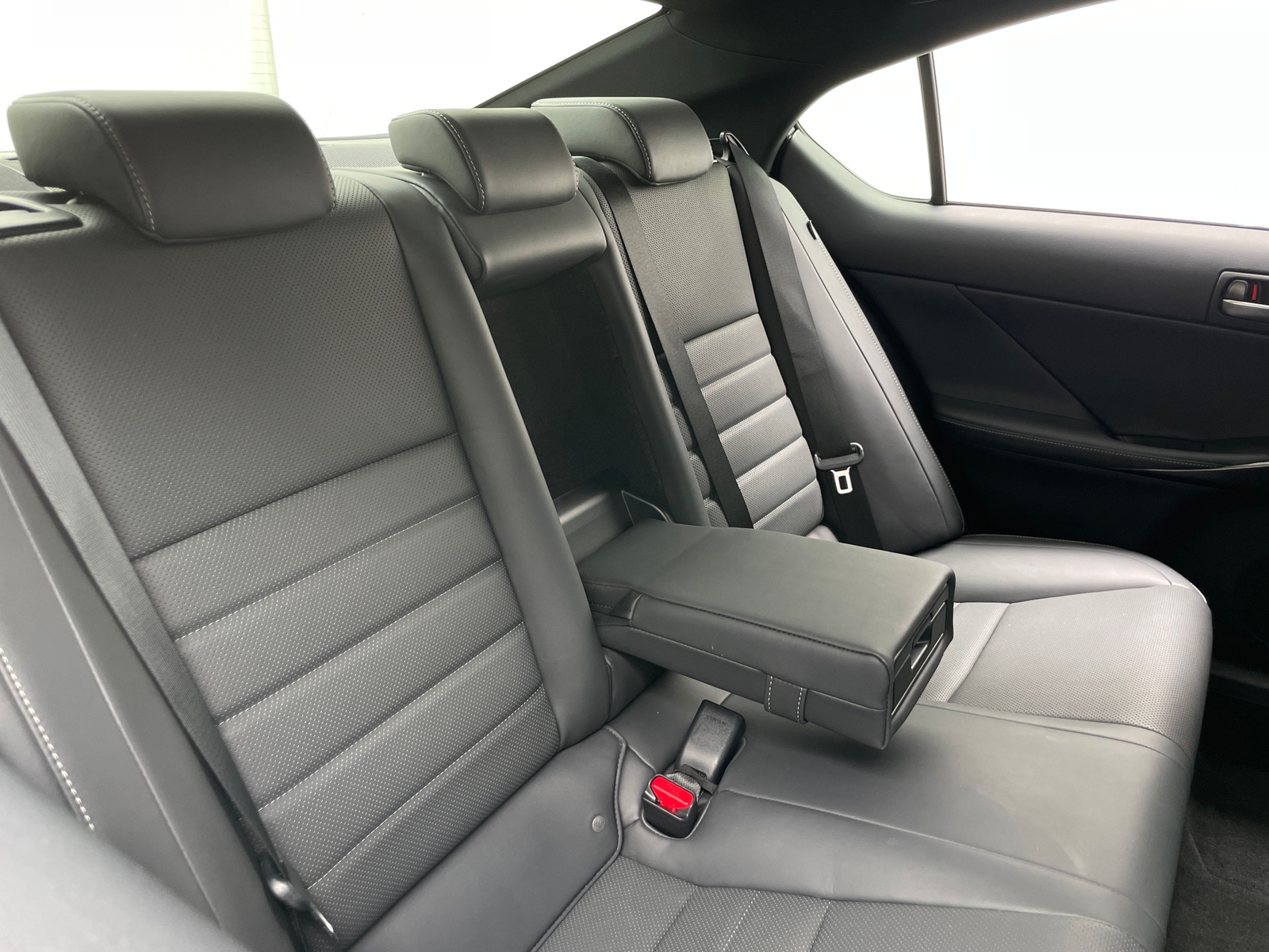 Thumbnail: 2023 Lexus IS - 5