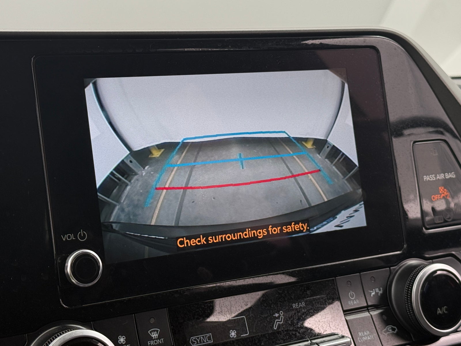 Thumbnail: 2025 Toyota Highlander - 4