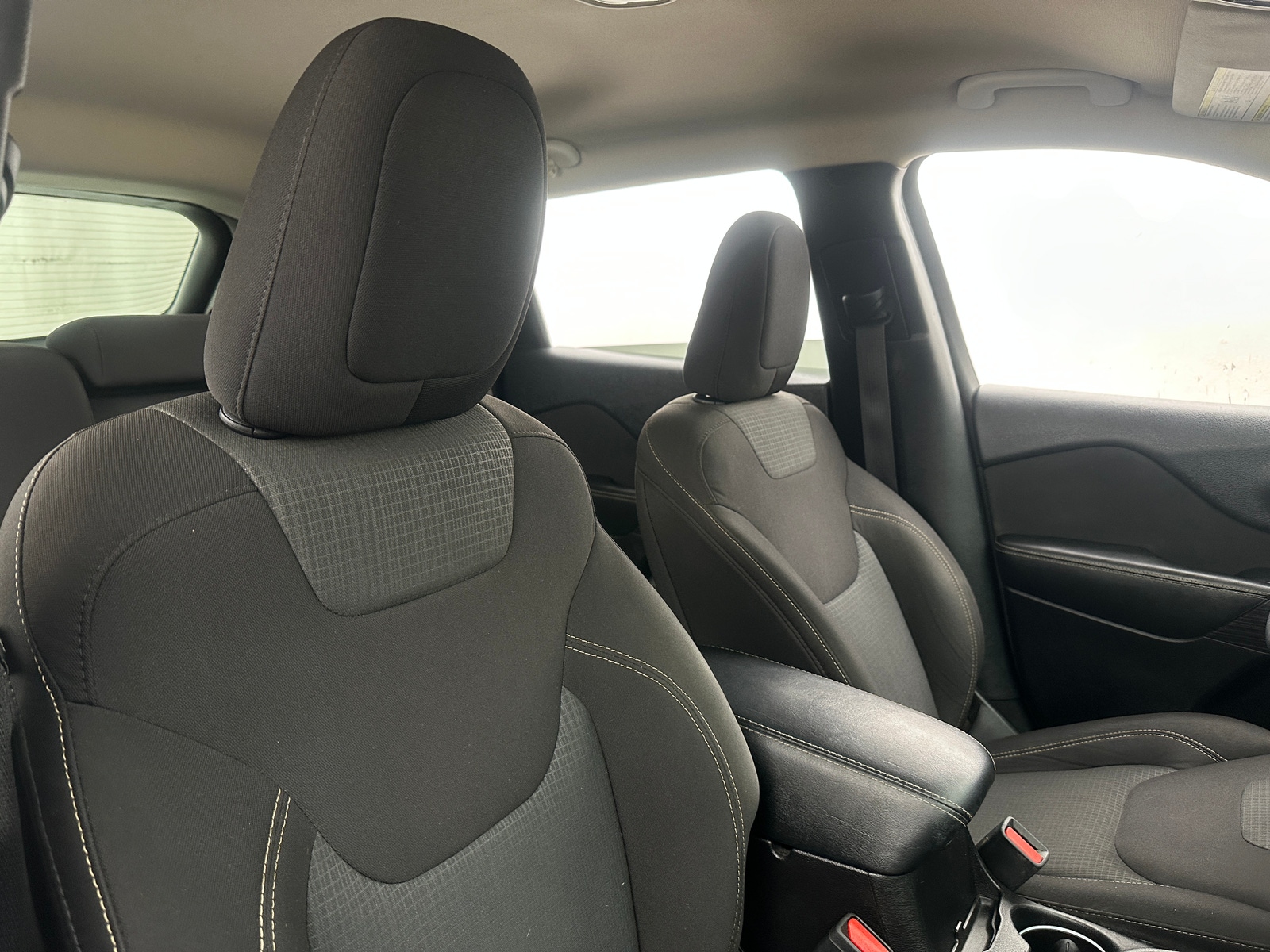 Thumbnail: 2017 Jeep Cherokee - 2