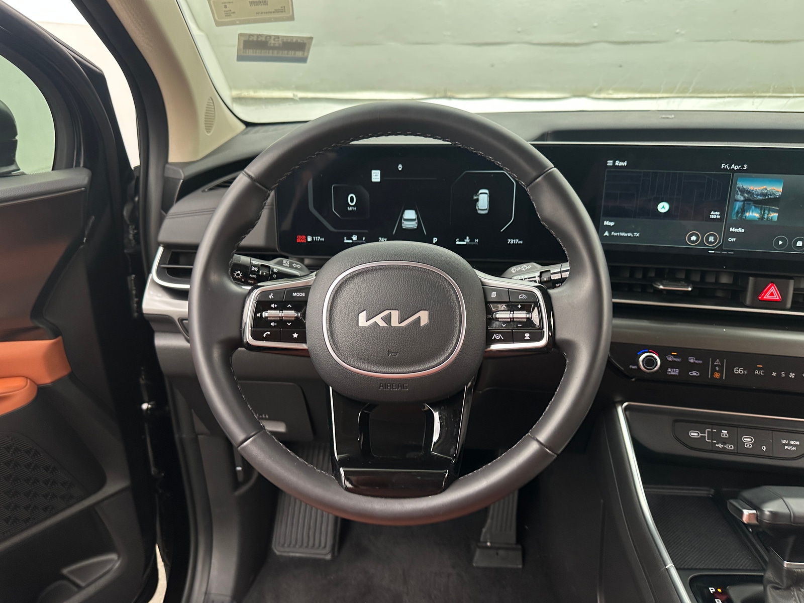 Thumbnail: 2025 Kia Carnival - 4