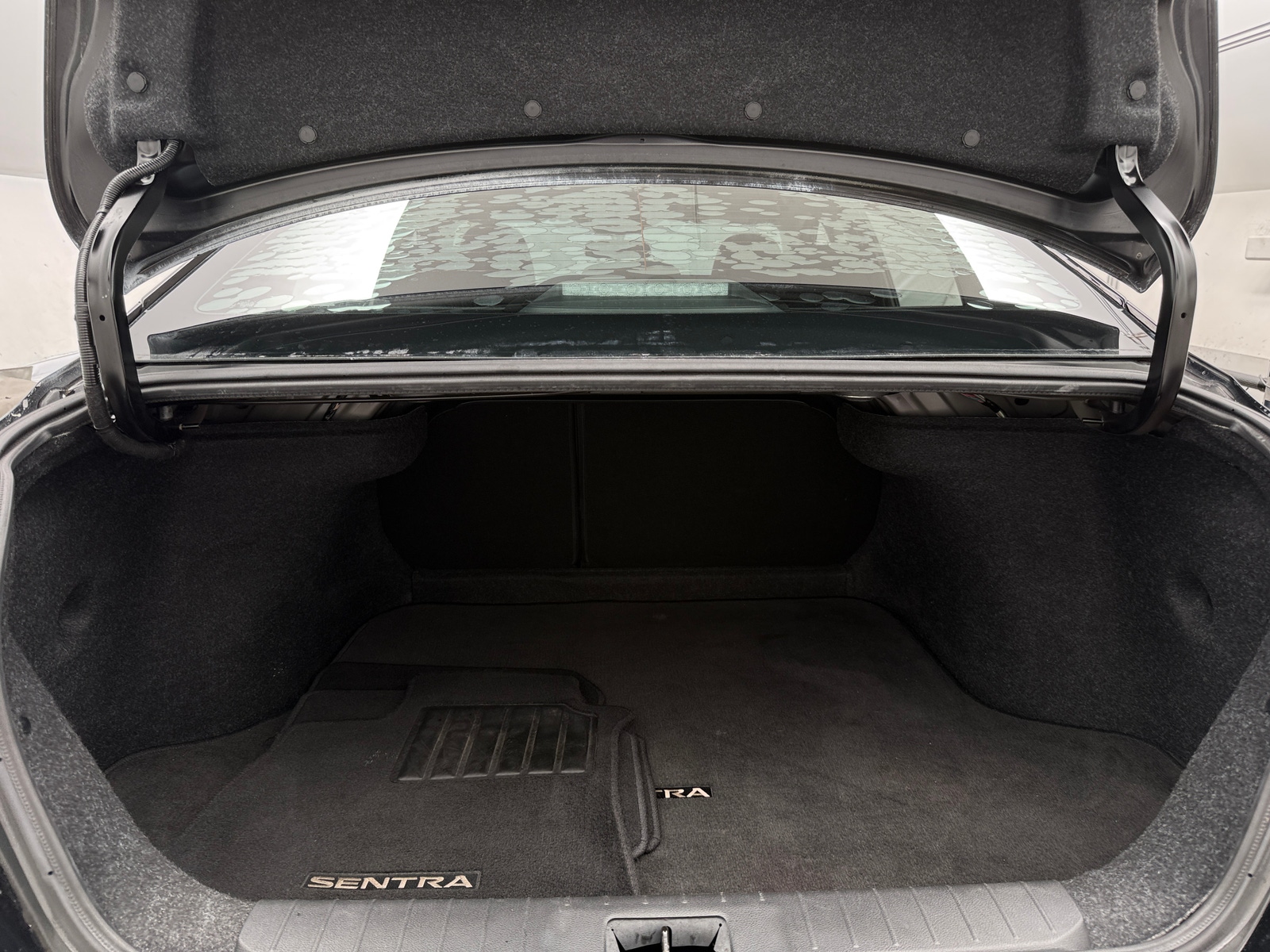 Thumbnail: 2020 Nissan Sentra - 7