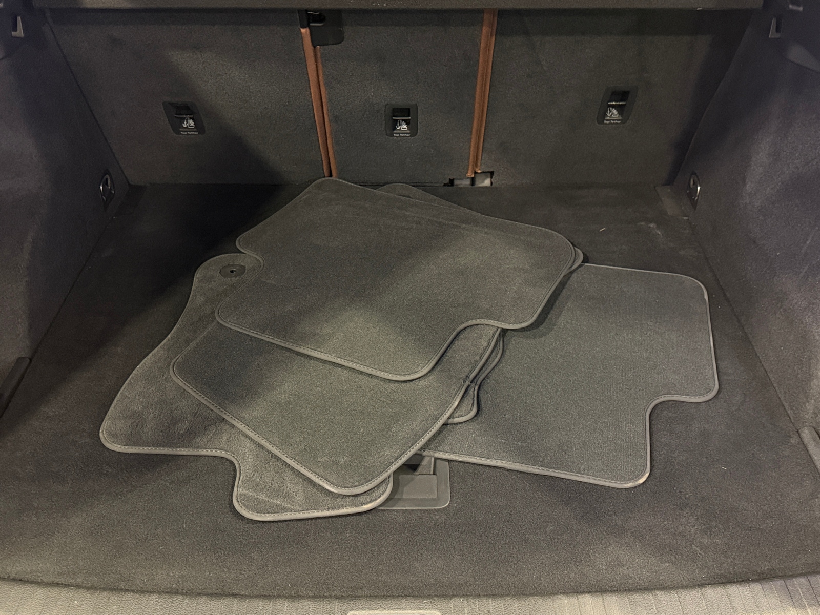 Thumbnail: 2020 Audi Q3 - 6