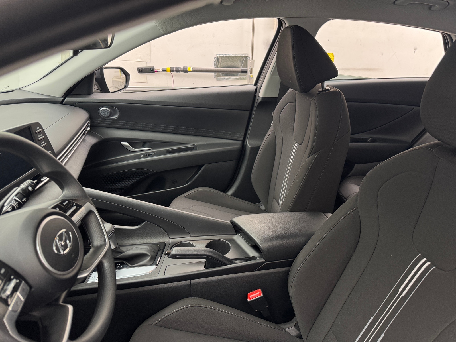 Thumbnail: 2023 Hyundai Elantra - 2