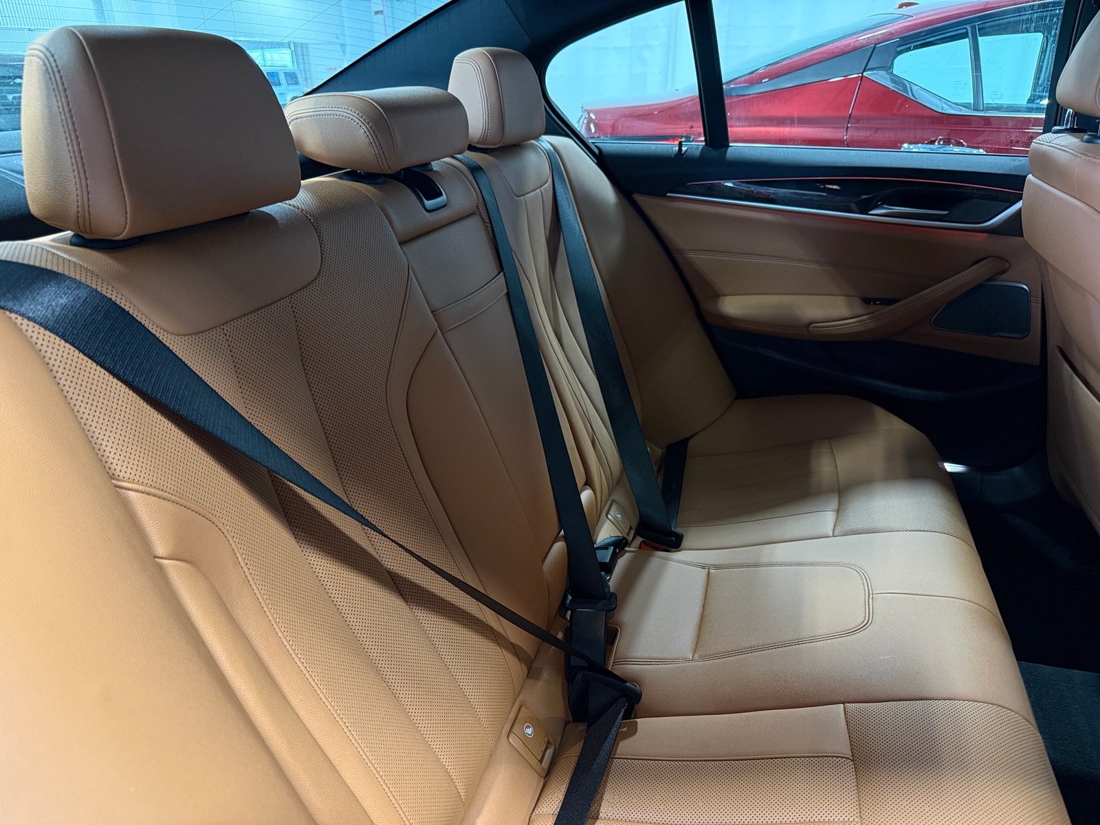 Thumbnail: 2021 BMW 5 Series - 5