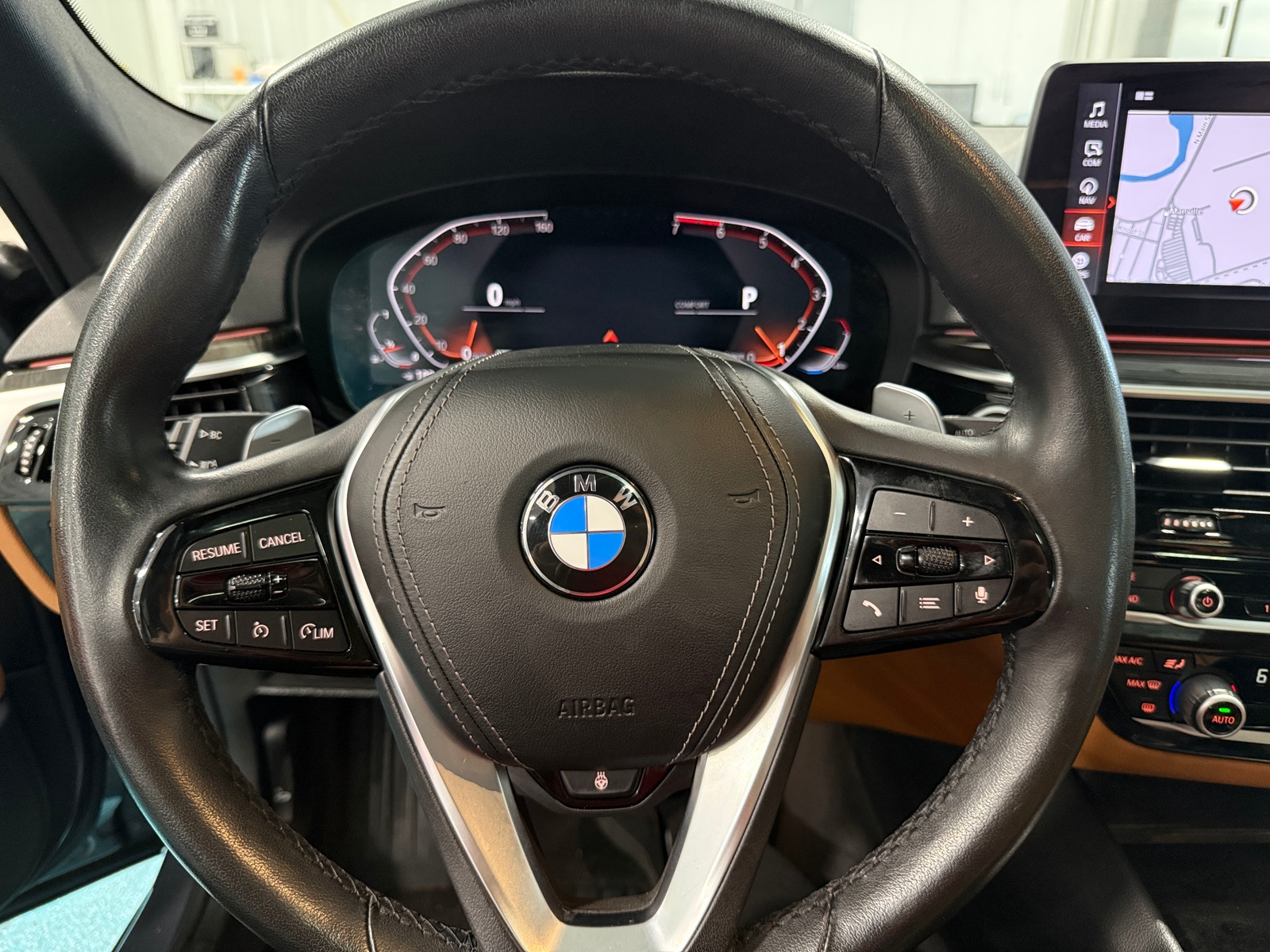 Thumbnail: 2021 BMW 5 Series - 4