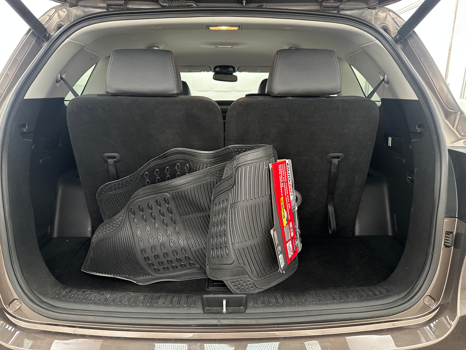 Thumbnail: 2019 Kia Sorento - 6