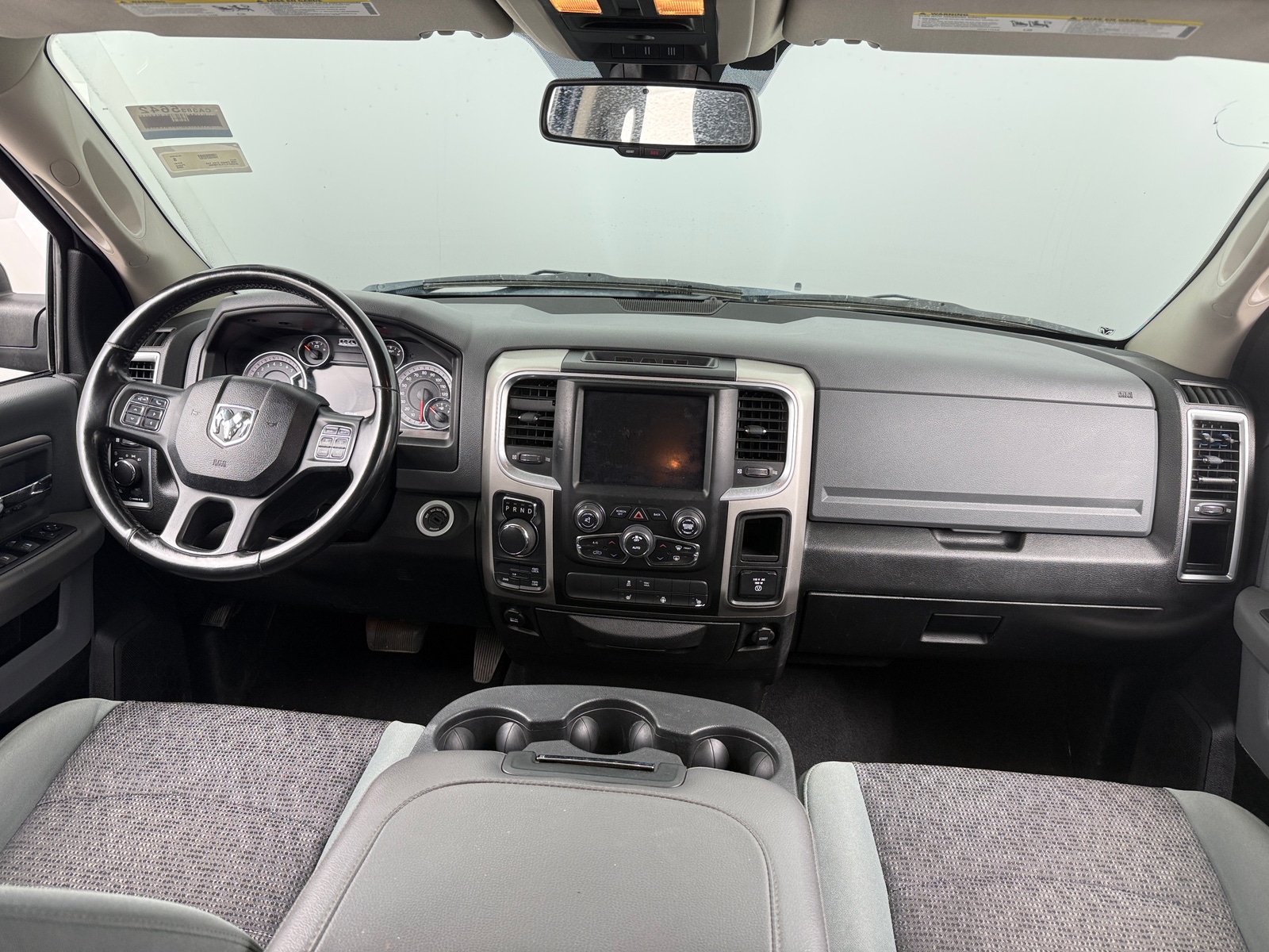 Thumbnail: 2020 RAM 1500 Classic - 3