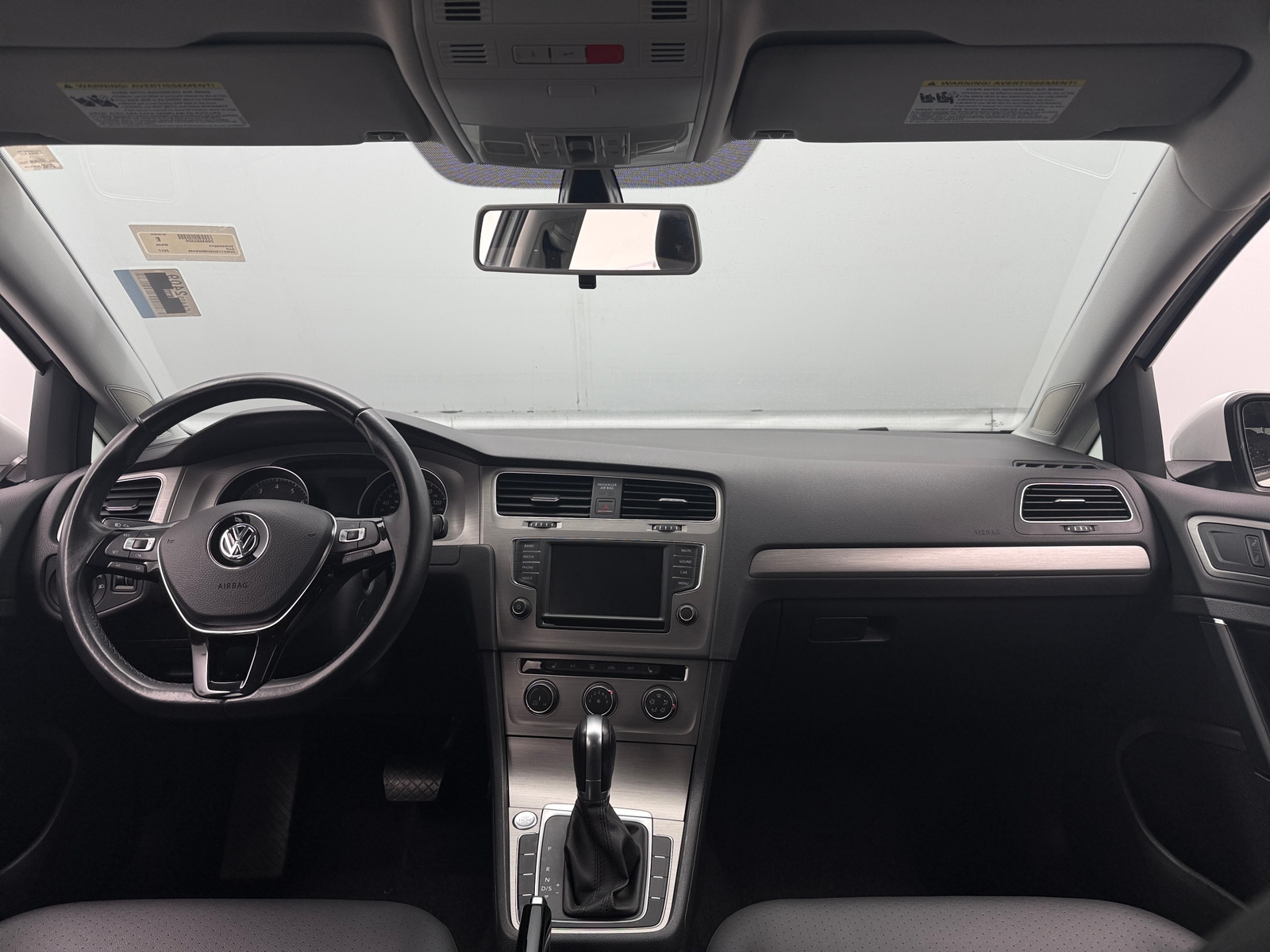 Thumbnail: 2017 Volkswagen Golf - 2