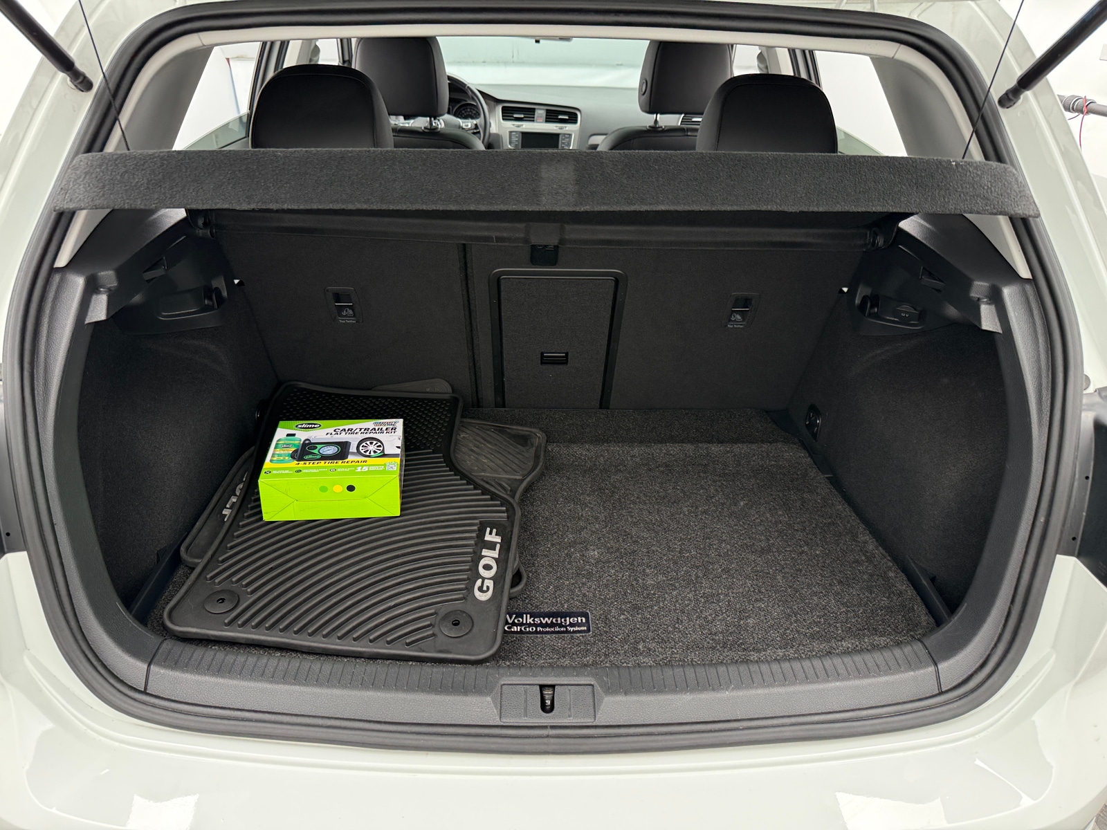 Thumbnail: 2017 Volkswagen Golf - 6