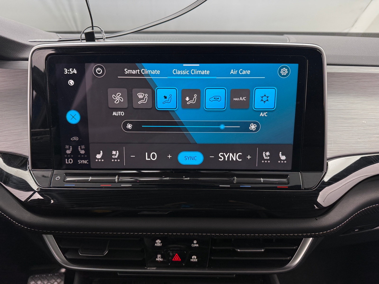 Thumbnail: 2025 Volkswagen Atlas - 3