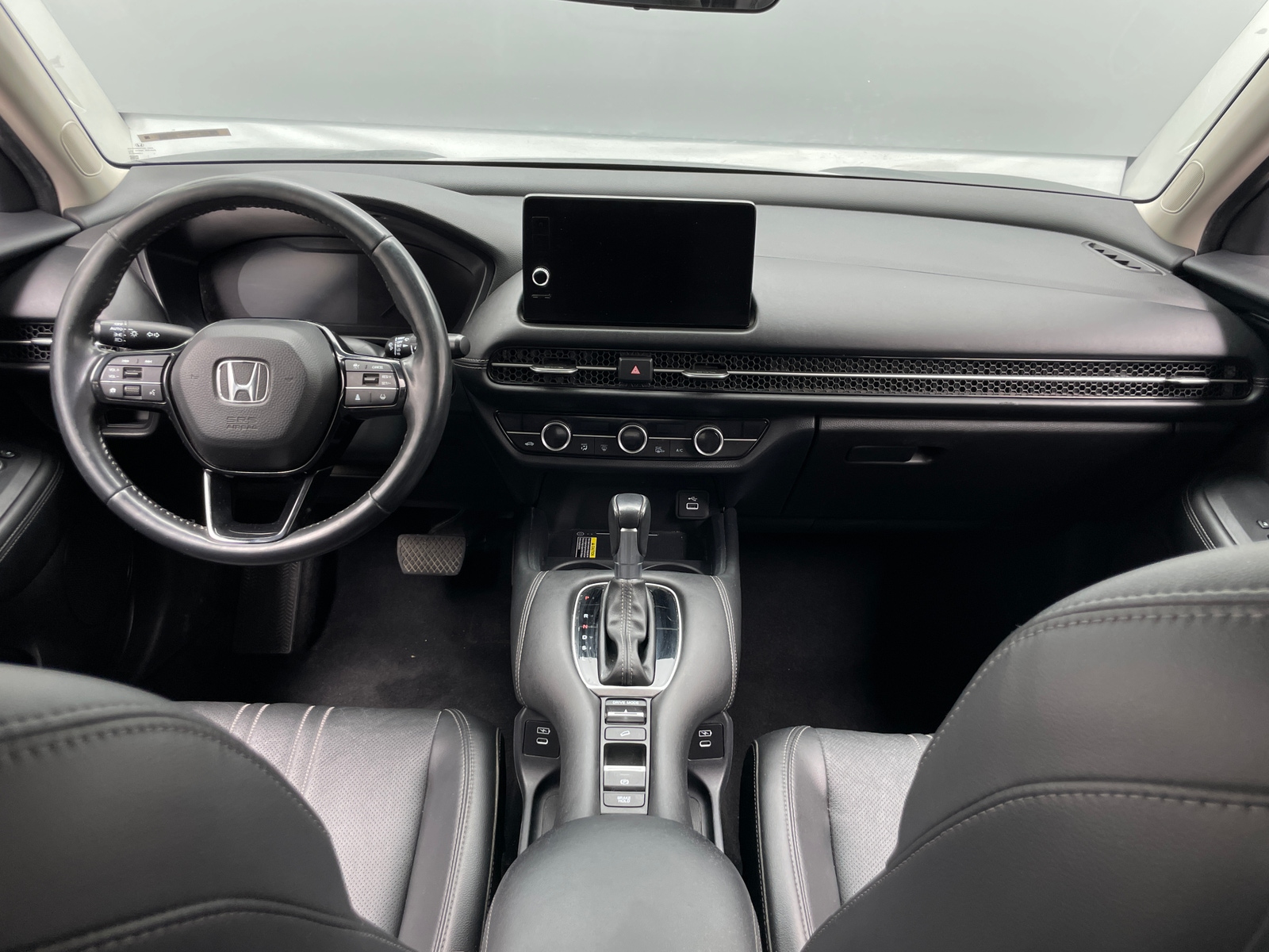 Thumbnail: 2025 Honda HR-V - 2