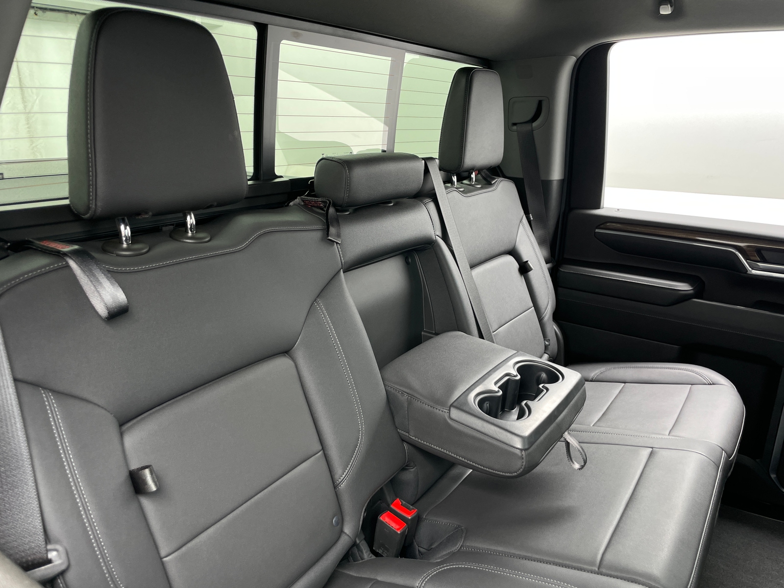 Thumbnail: 2024 Chevrolet Silverado 3500 - 6