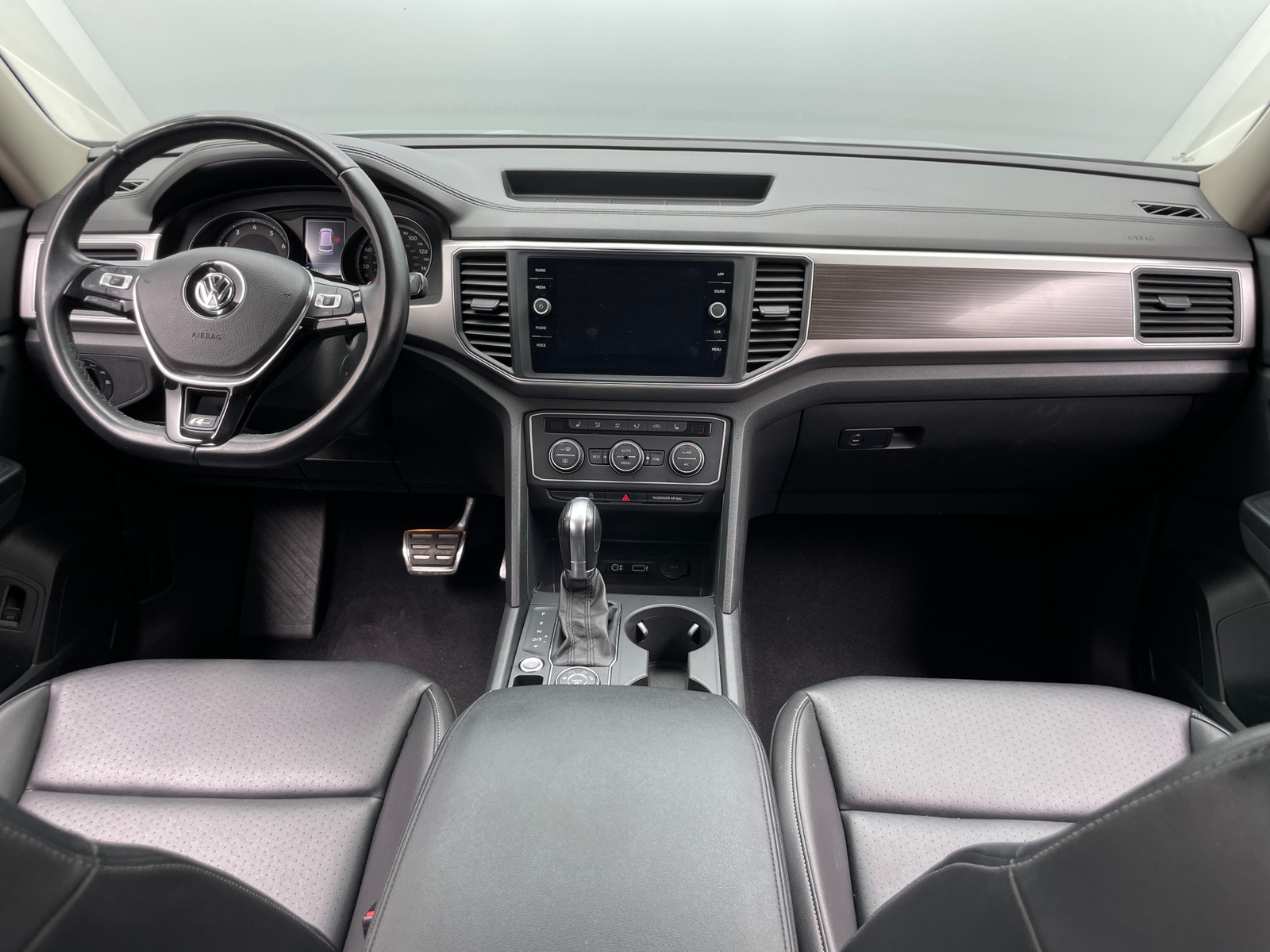 Thumbnail: 2019 Volkswagen Atlas - 2