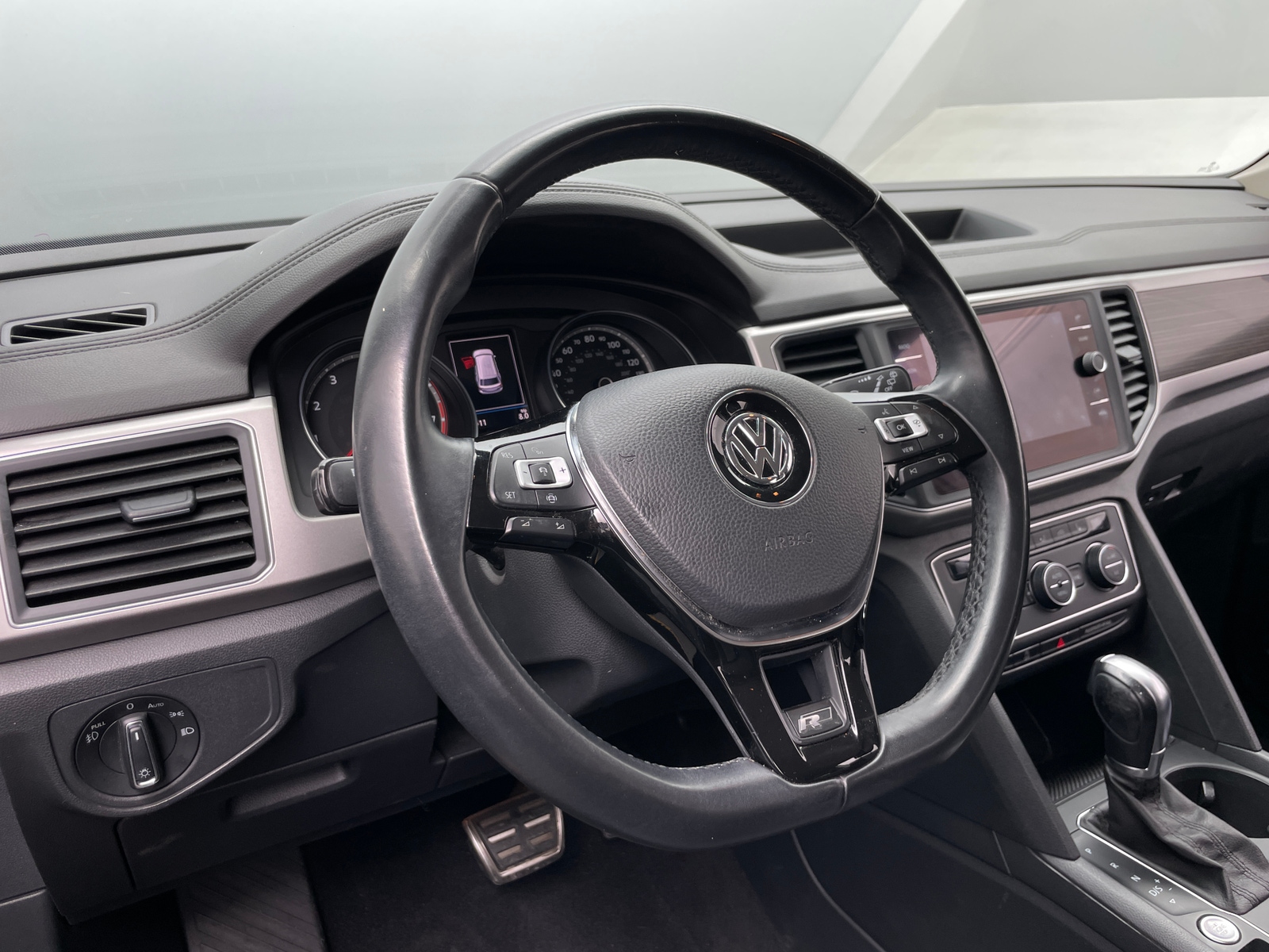 Thumbnail: 2019 Volkswagen Atlas - 4