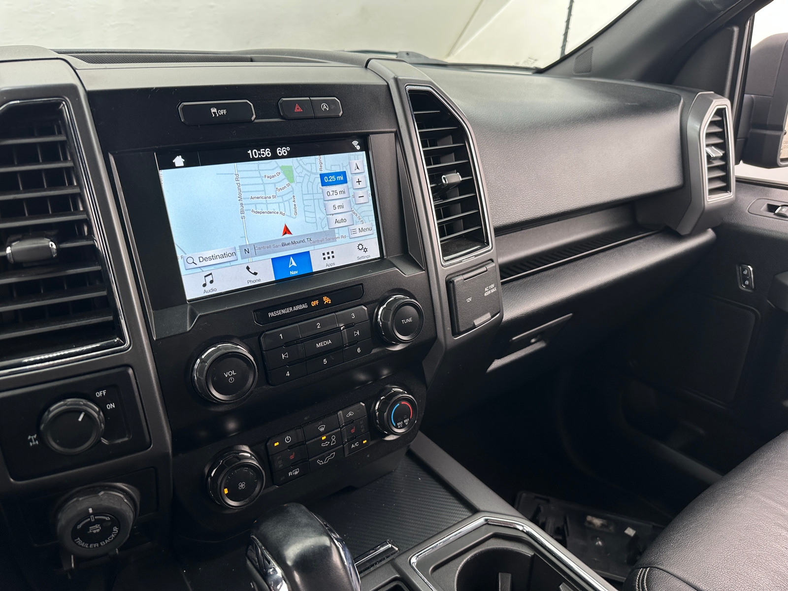 Thumbnail: 2019 Ford Econoline - 4