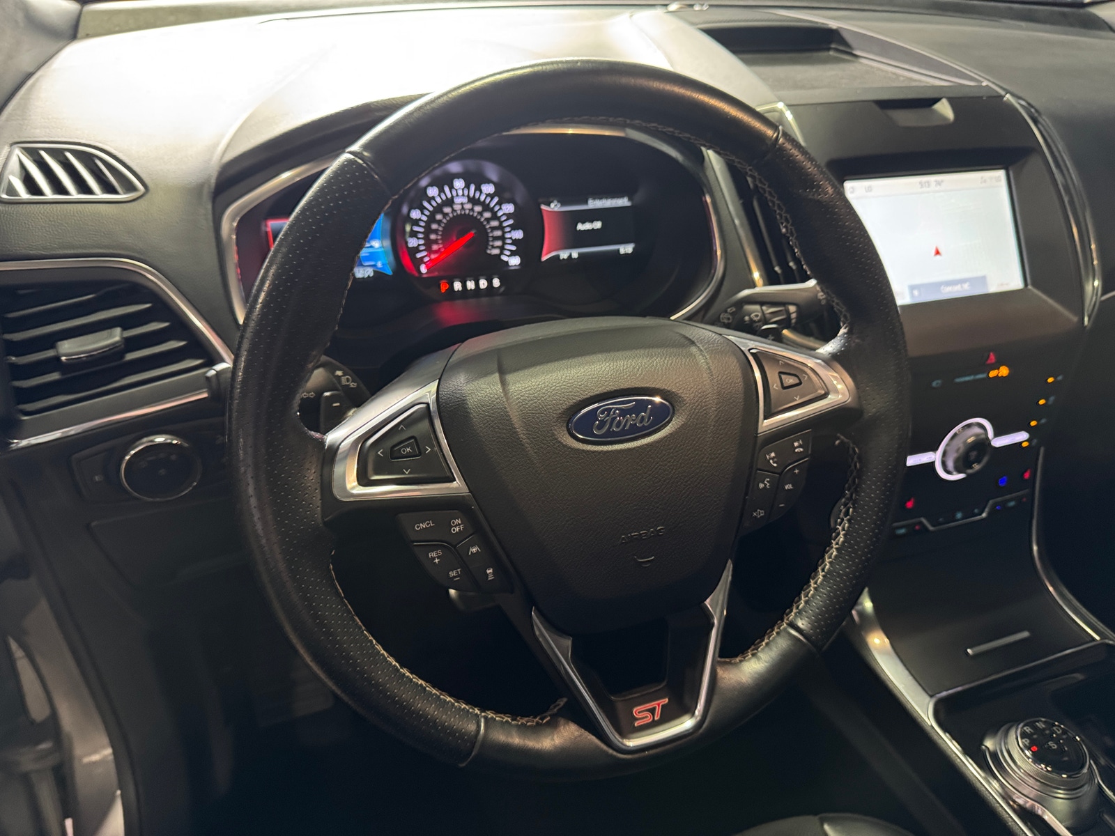 Thumbnail: 2020 Ford Edge - 4