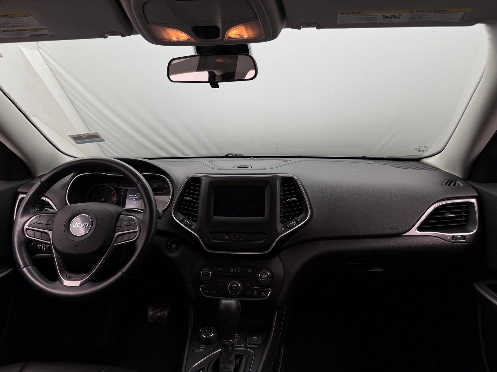 Thumbnail: 2019 Jeep Cherokee - 3