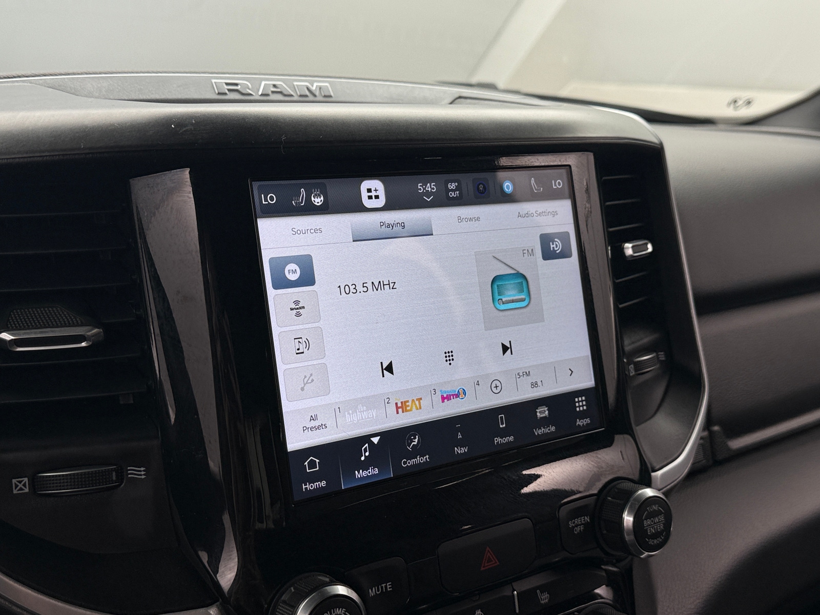 Thumbnail: 2023 RAM 1500 - 4