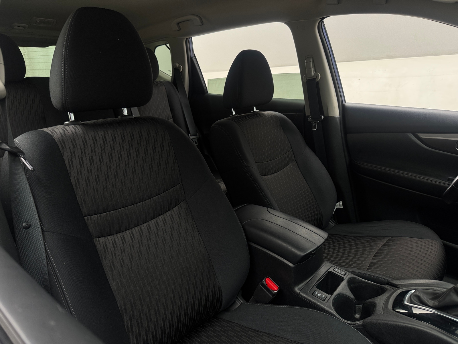 Thumbnail: 2019 Nissan Rogue - 2