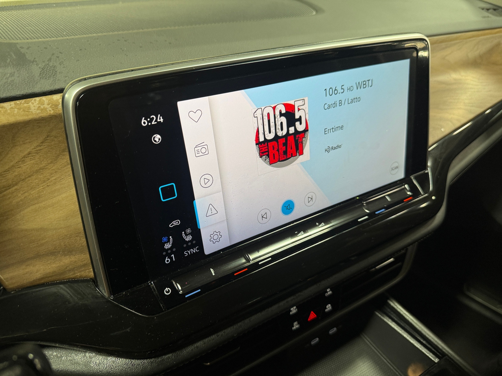 Thumbnail: 2025 Volkswagen Atlas - 3