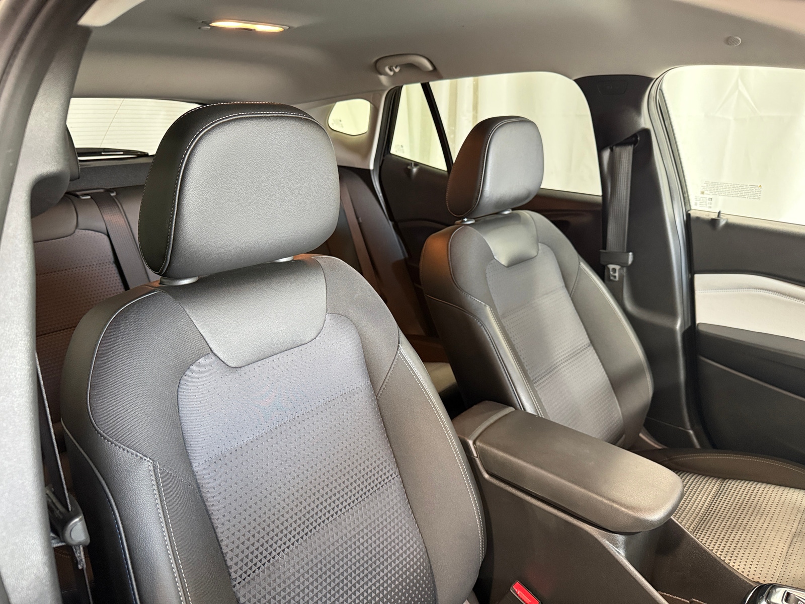 Thumbnail: 2025 Chevrolet Trax - 2